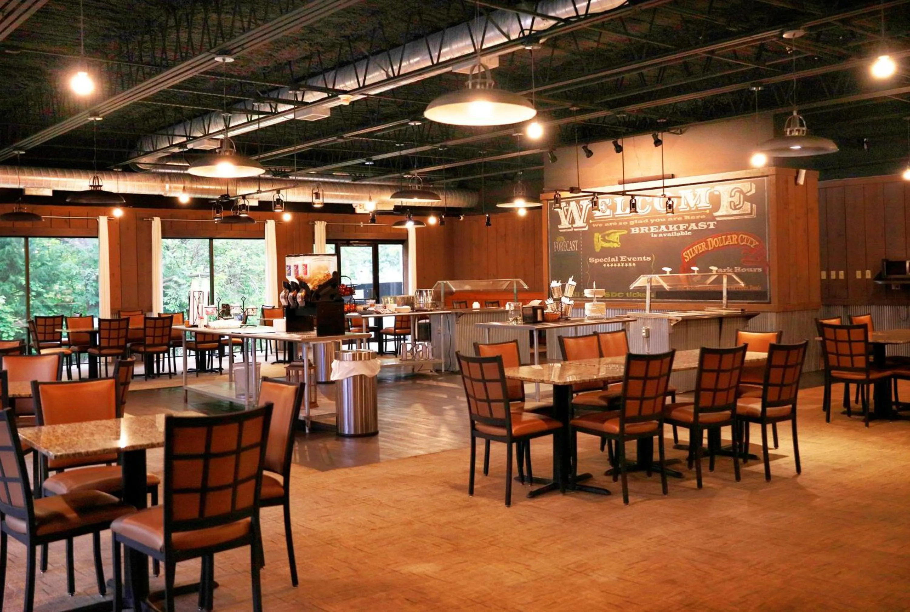 Breakfast in Best Western Branson Inn and Conference Center