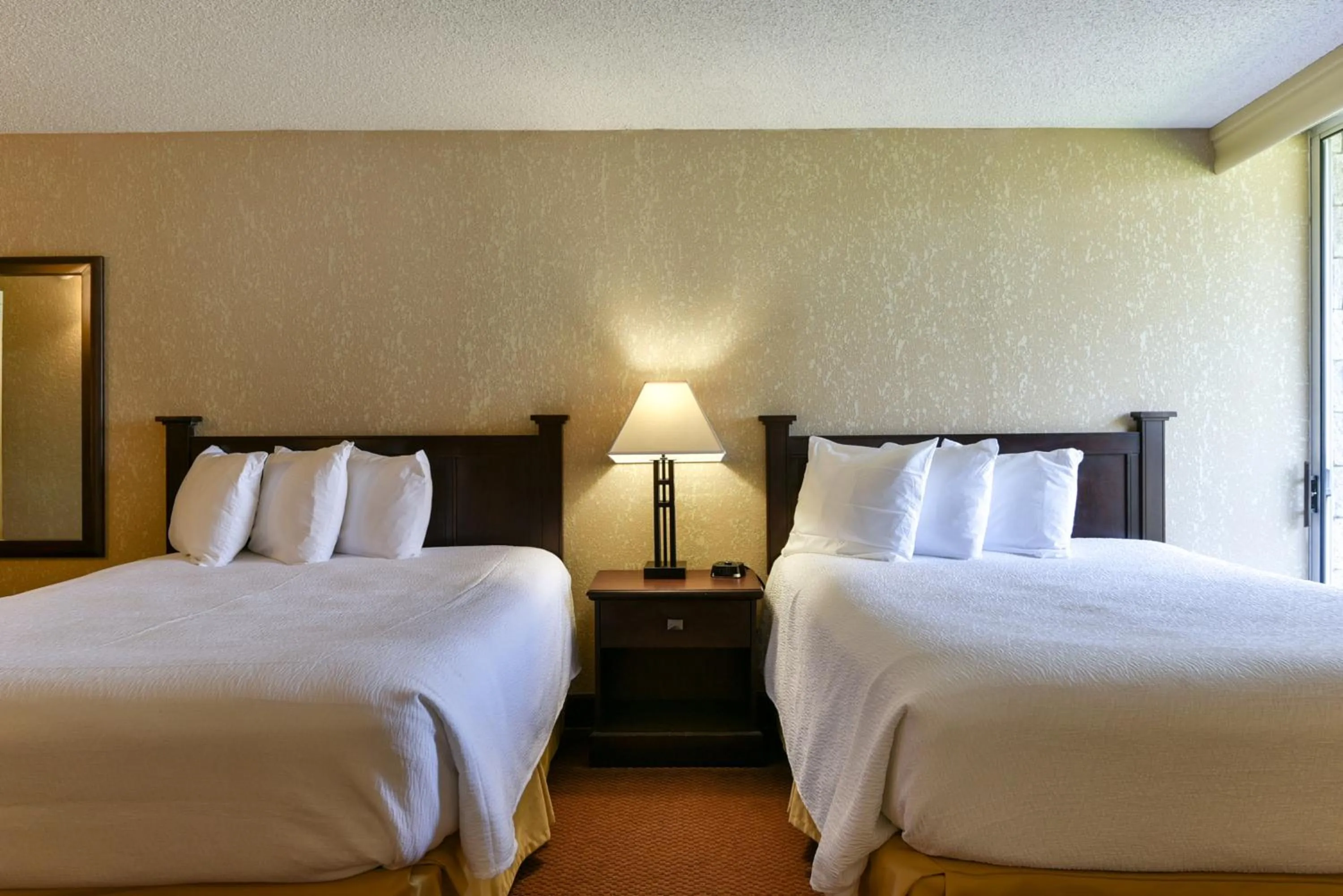 Bed in Best Western Branson Inn and Conference Center