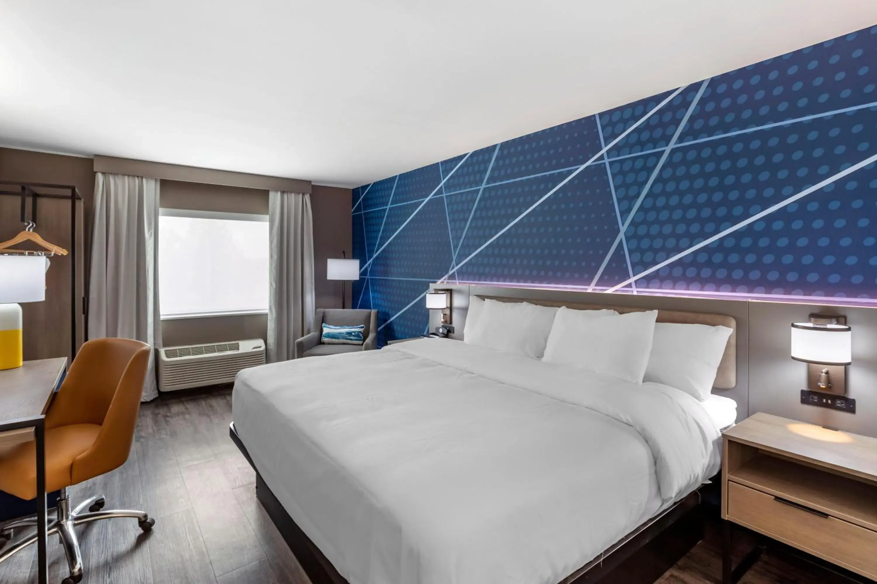 Bed in Comfort Inn Mount Pleasant - Racine Bed in Comfort Inn Mount Pleasant - Racine