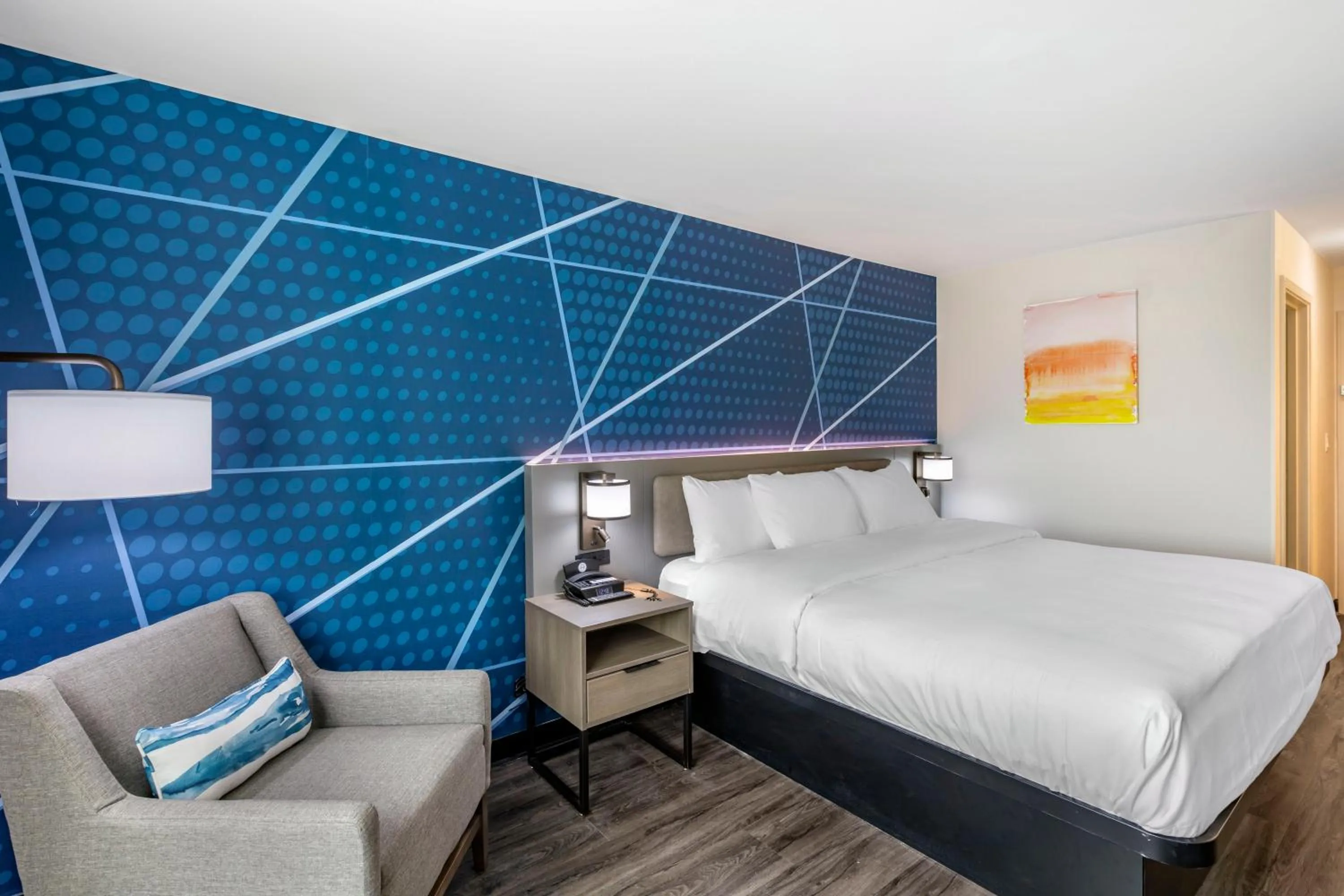 Bed in Comfort Inn Mount Pleasant - Racine