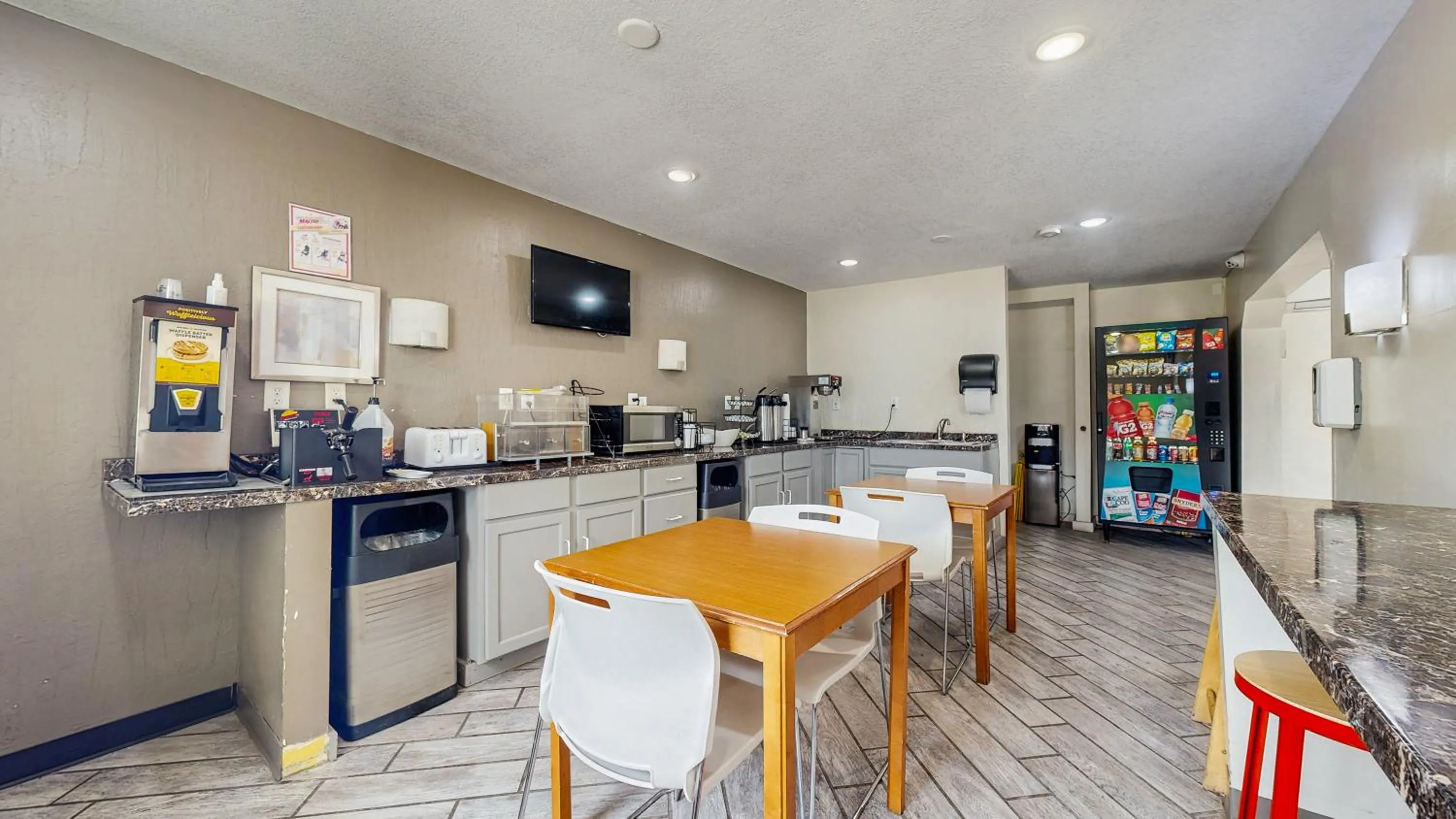 Red Lion Inn & Suites Olathe Kansas City