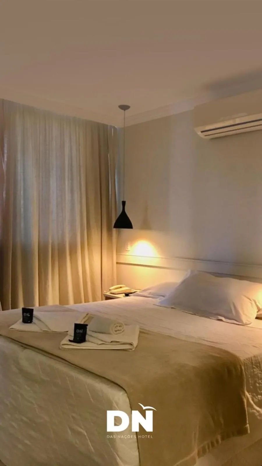 Bed in Das Nações Hotel