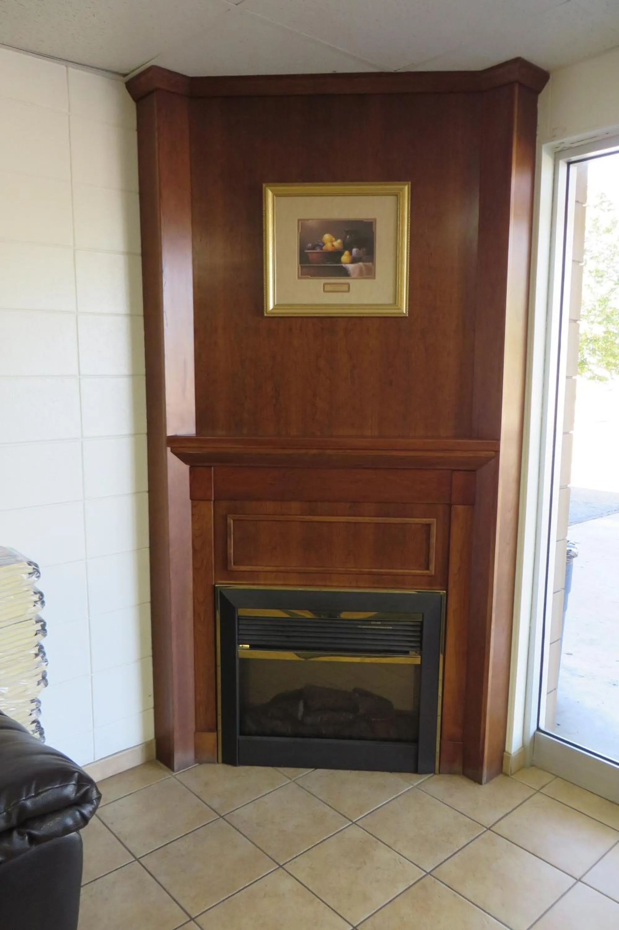 Decorative detail in Grand Inn Fargo