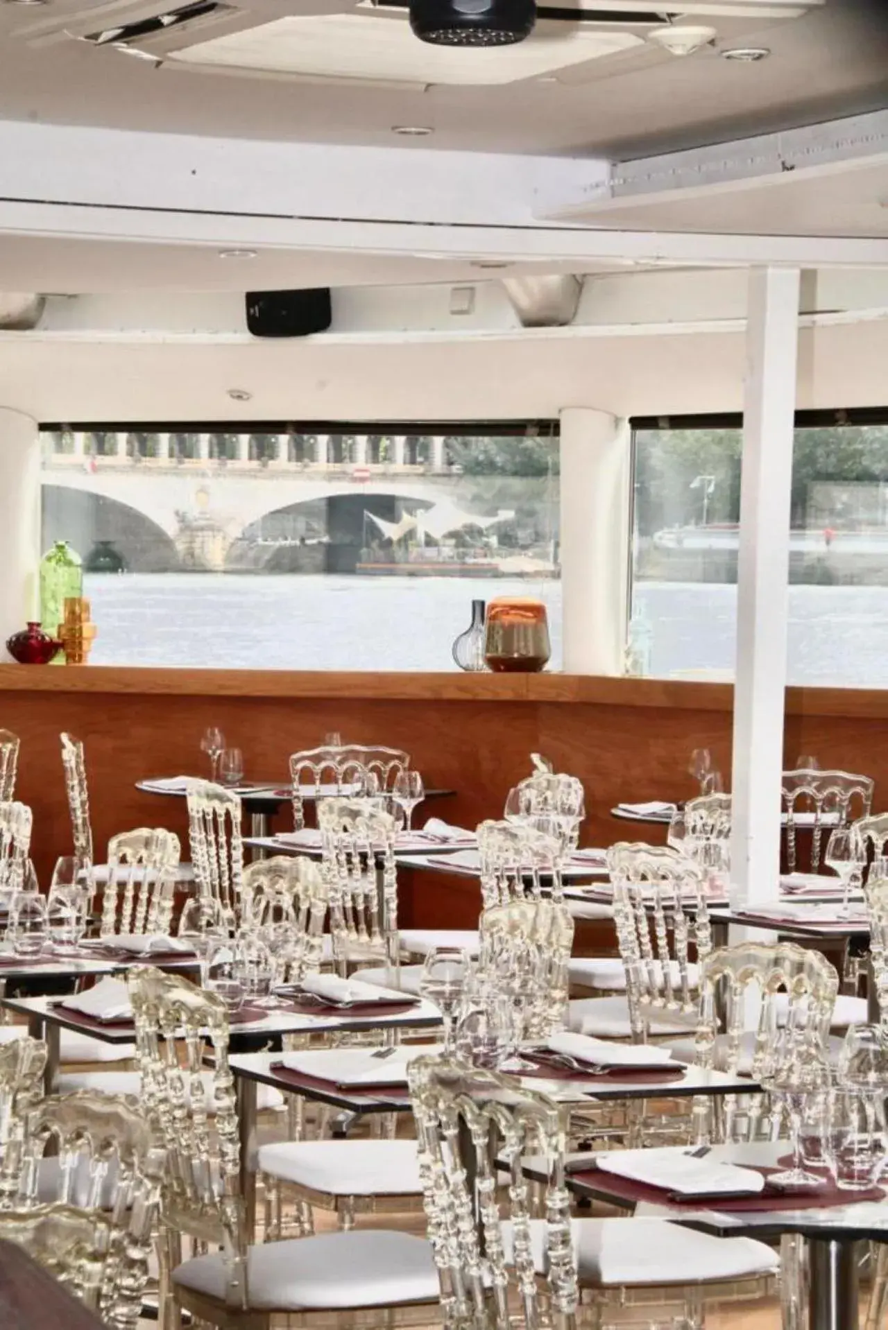 Restaurant/places to eat in VIP Paris Yacht Hôtel & Spa Restaurant/places to eat in VIP Paris Yacht Hôtel & Spa