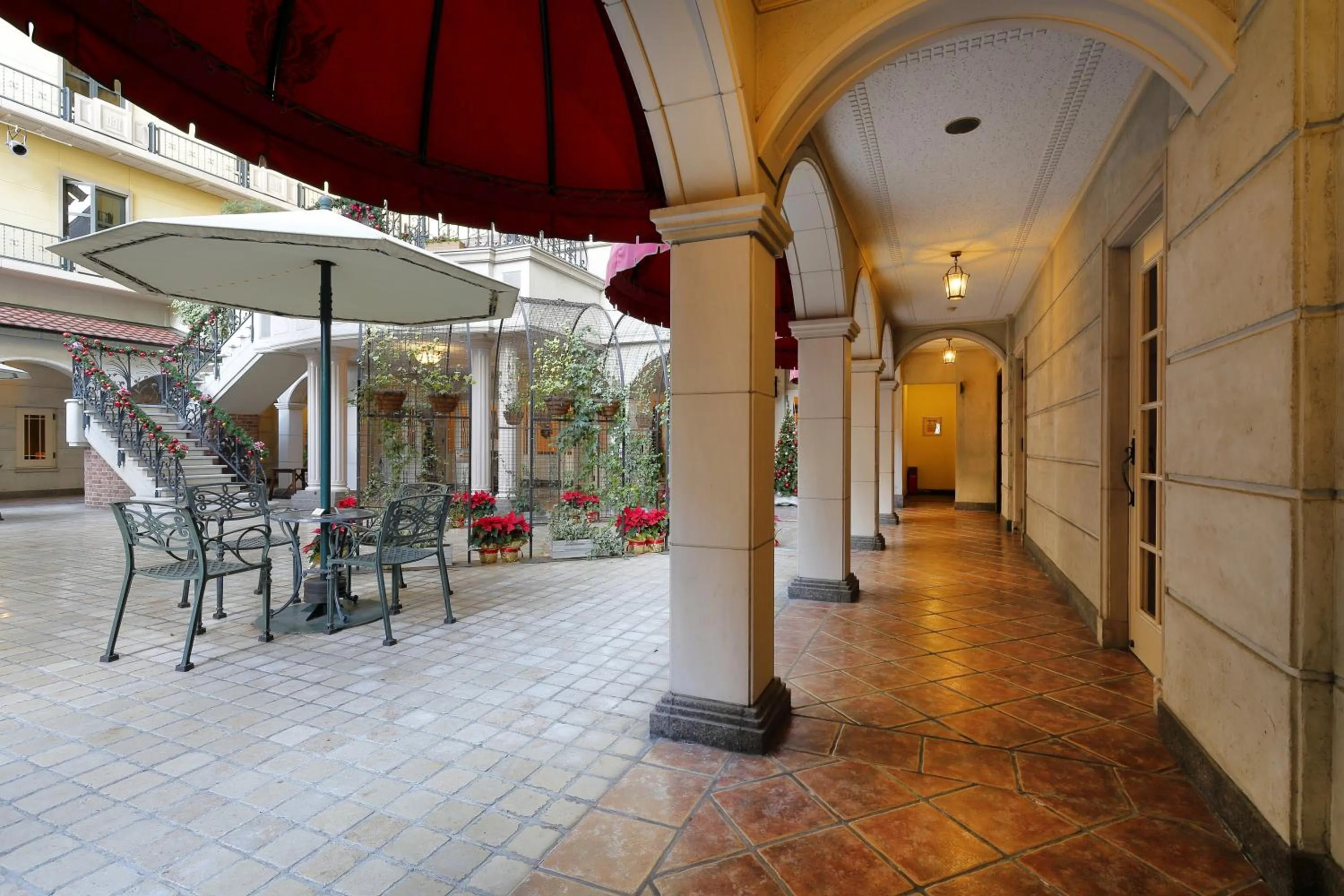 Garden in Hotel Monterey Osaka