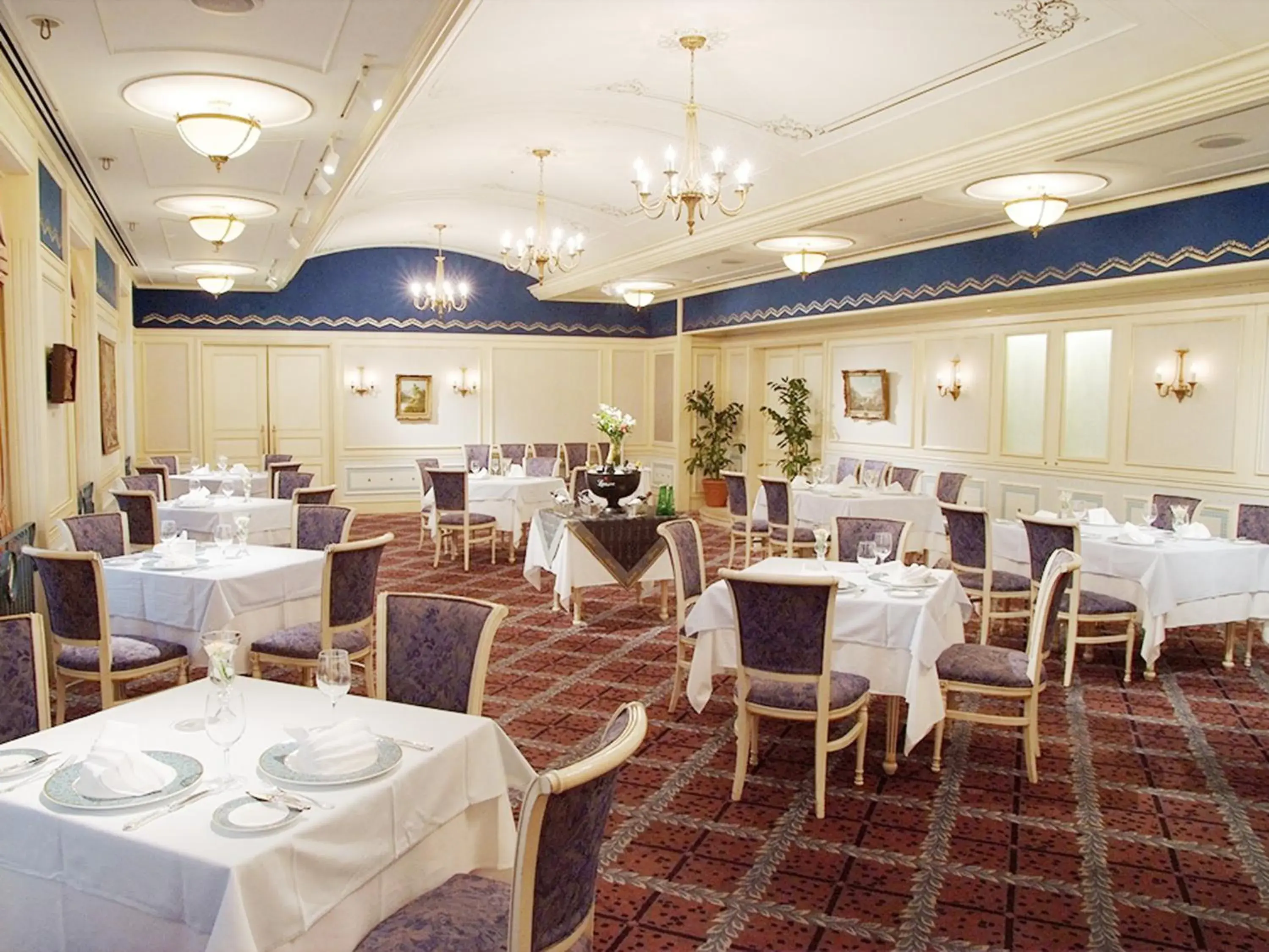 Restaurant/places to eat in Hotel Monterey Osaka Restaurant/places to eat in Hotel Monterey Osaka