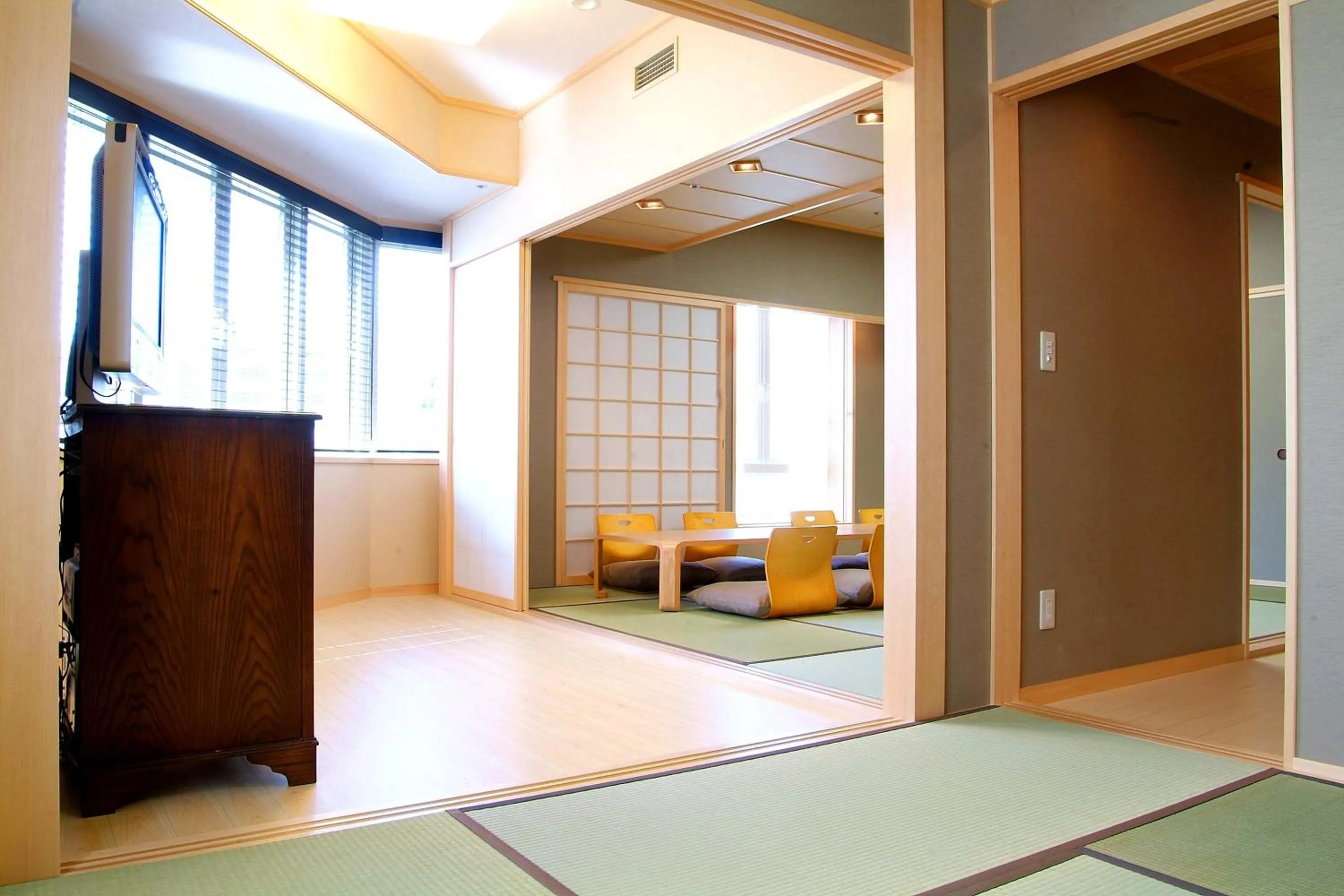 Photo of the whole room in Hotel Monterey Sapporo