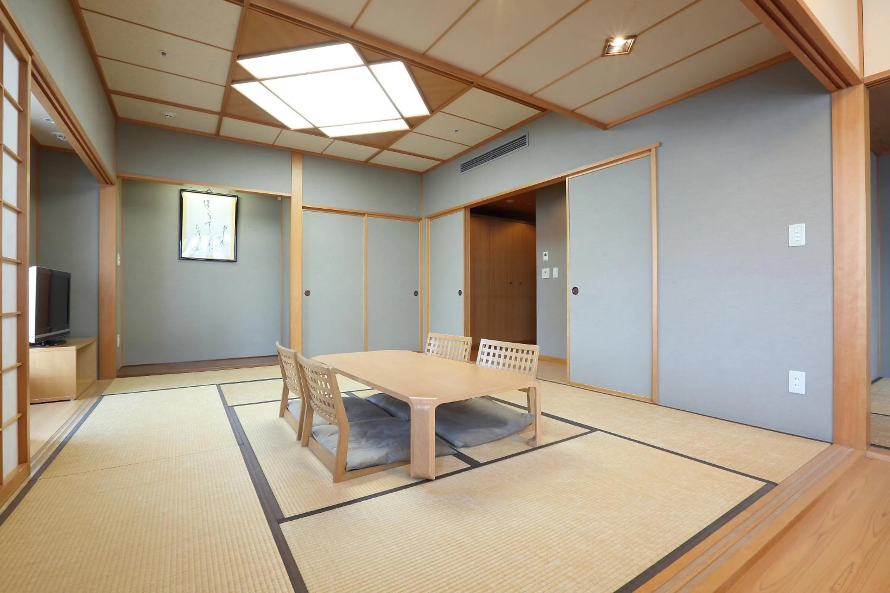 Photo of the whole room in Hotel Monterey Sapporo