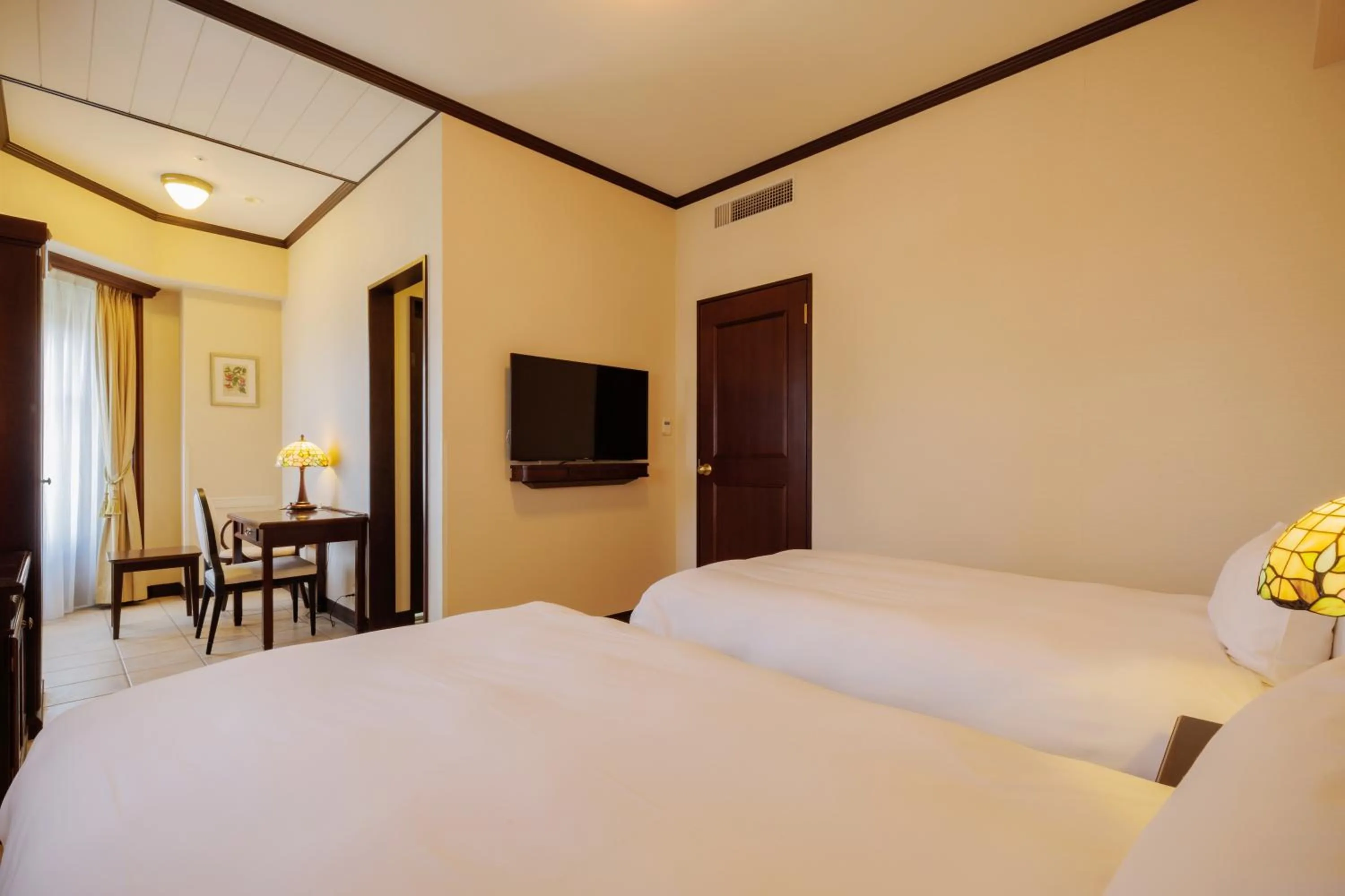 Photo of the whole room, Bed in Hotel Monterey Sendai