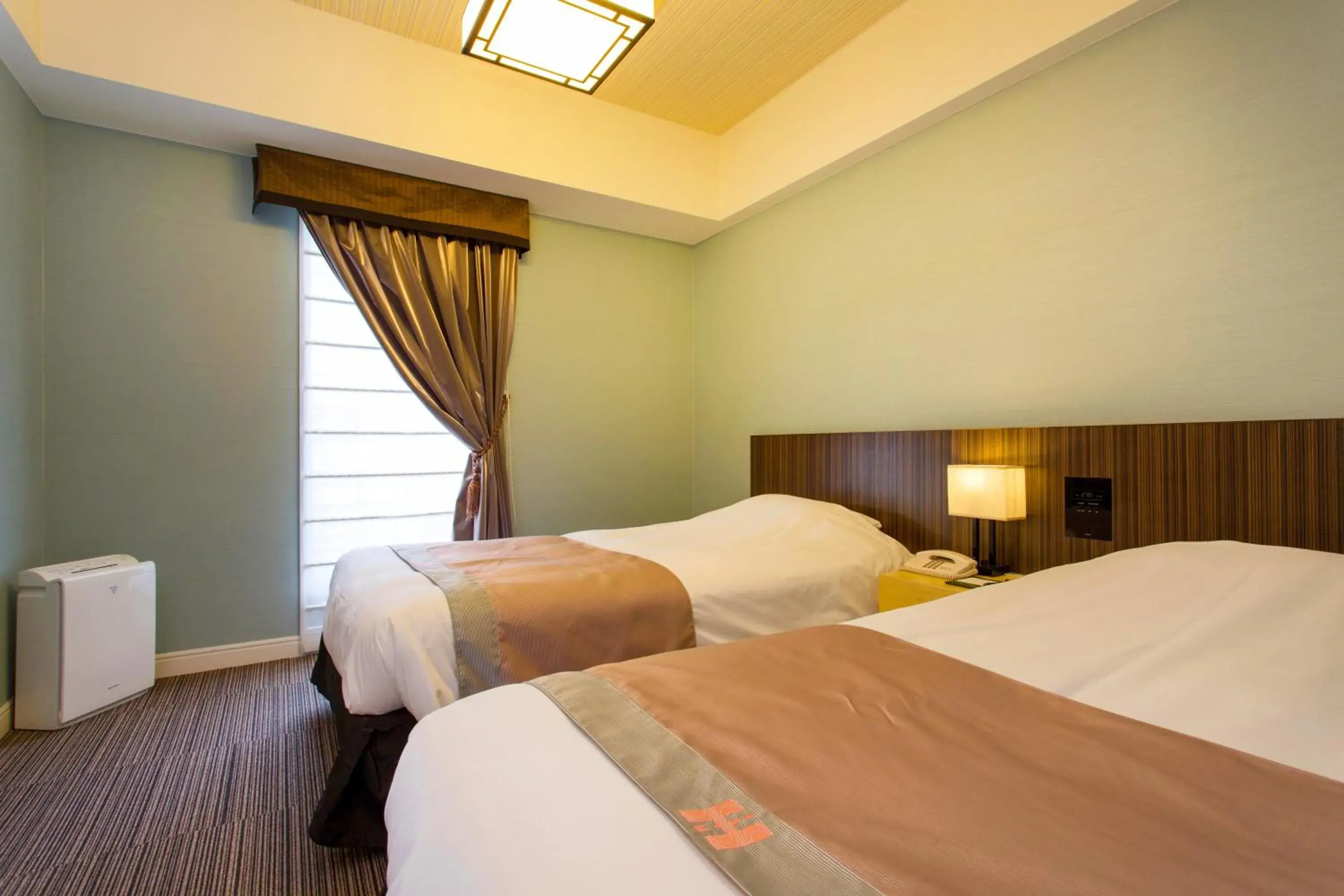 Photo of the whole room, Bed in Hotel Monterey Hanzomon Photo of the whole room, Bed in Hotel Monterey Hanzomon