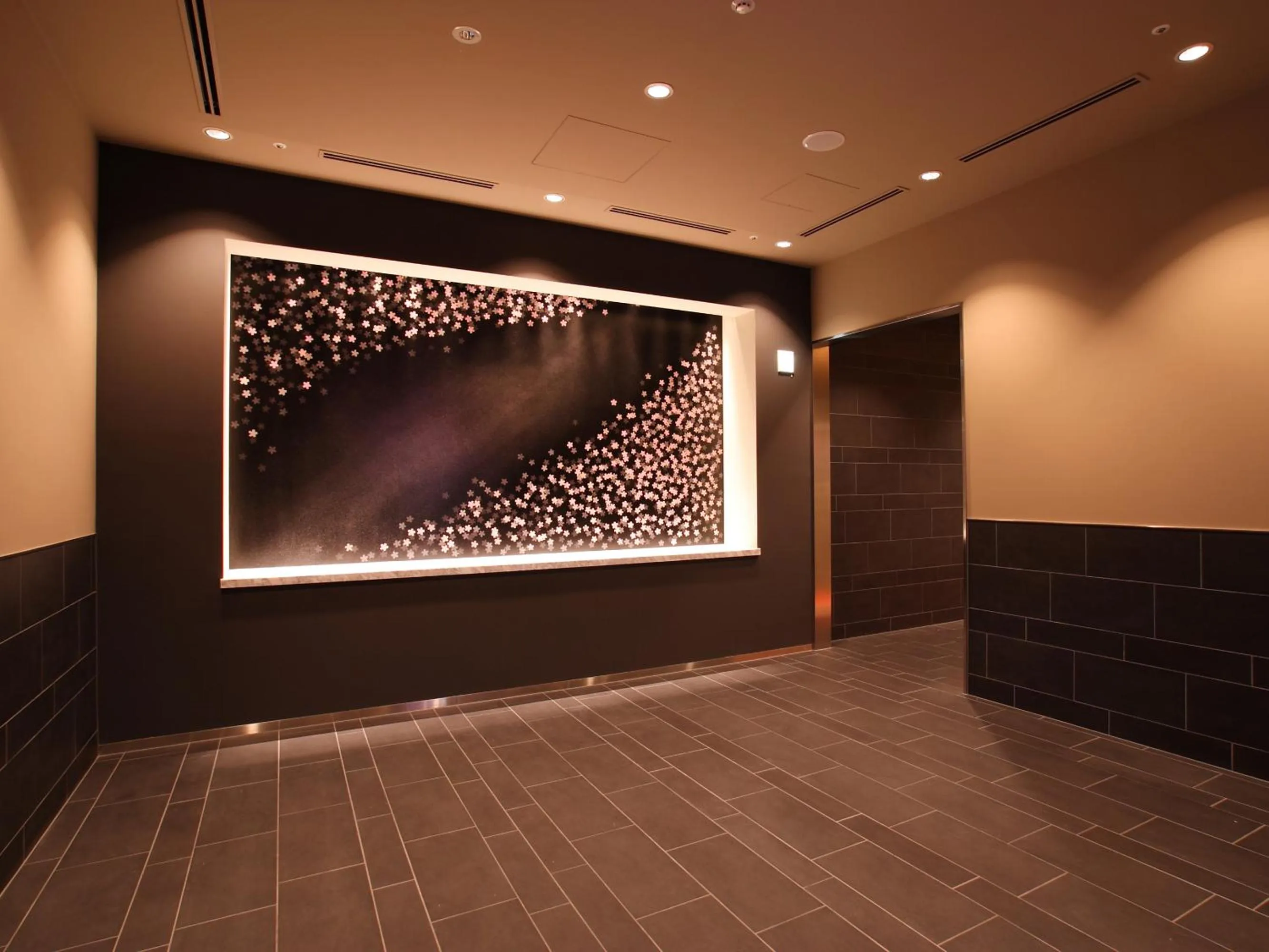 Decorative detail in Hotel Monterey Hanzomon