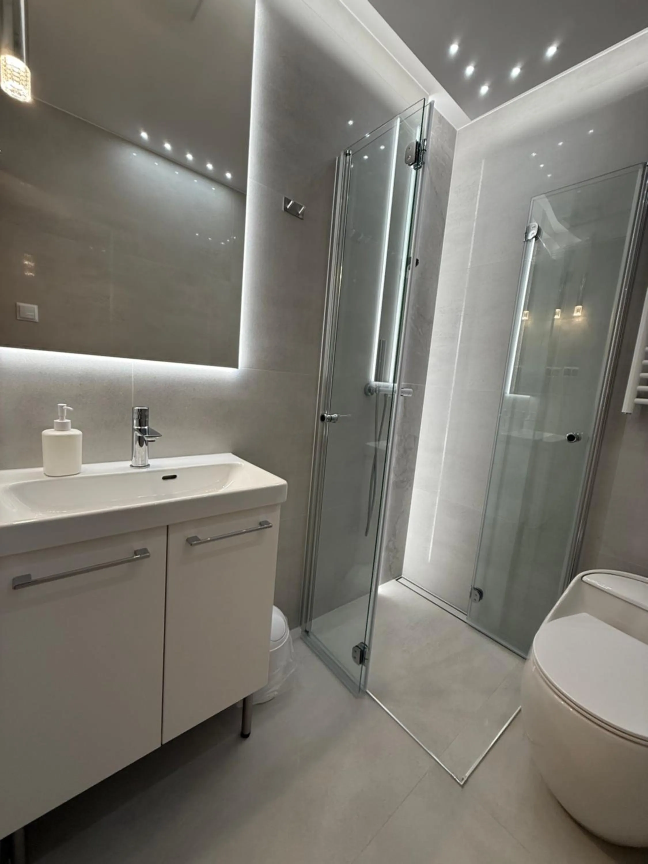 Shower in Sasanka przy Gondoli