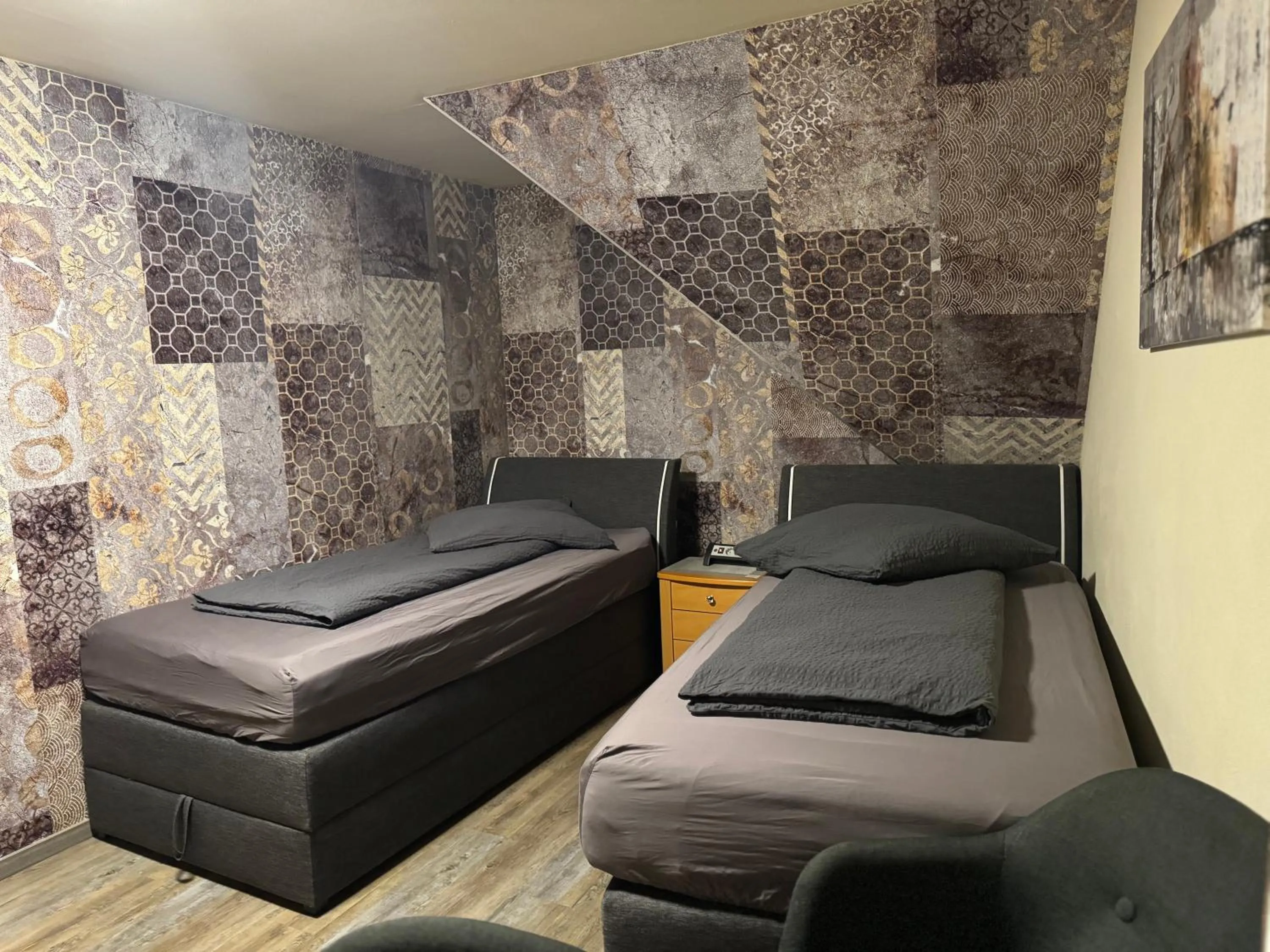 Bed in Hotel "Mythos Apartments" alle Zimmer mit Kochnische, Apartments mit Küche!