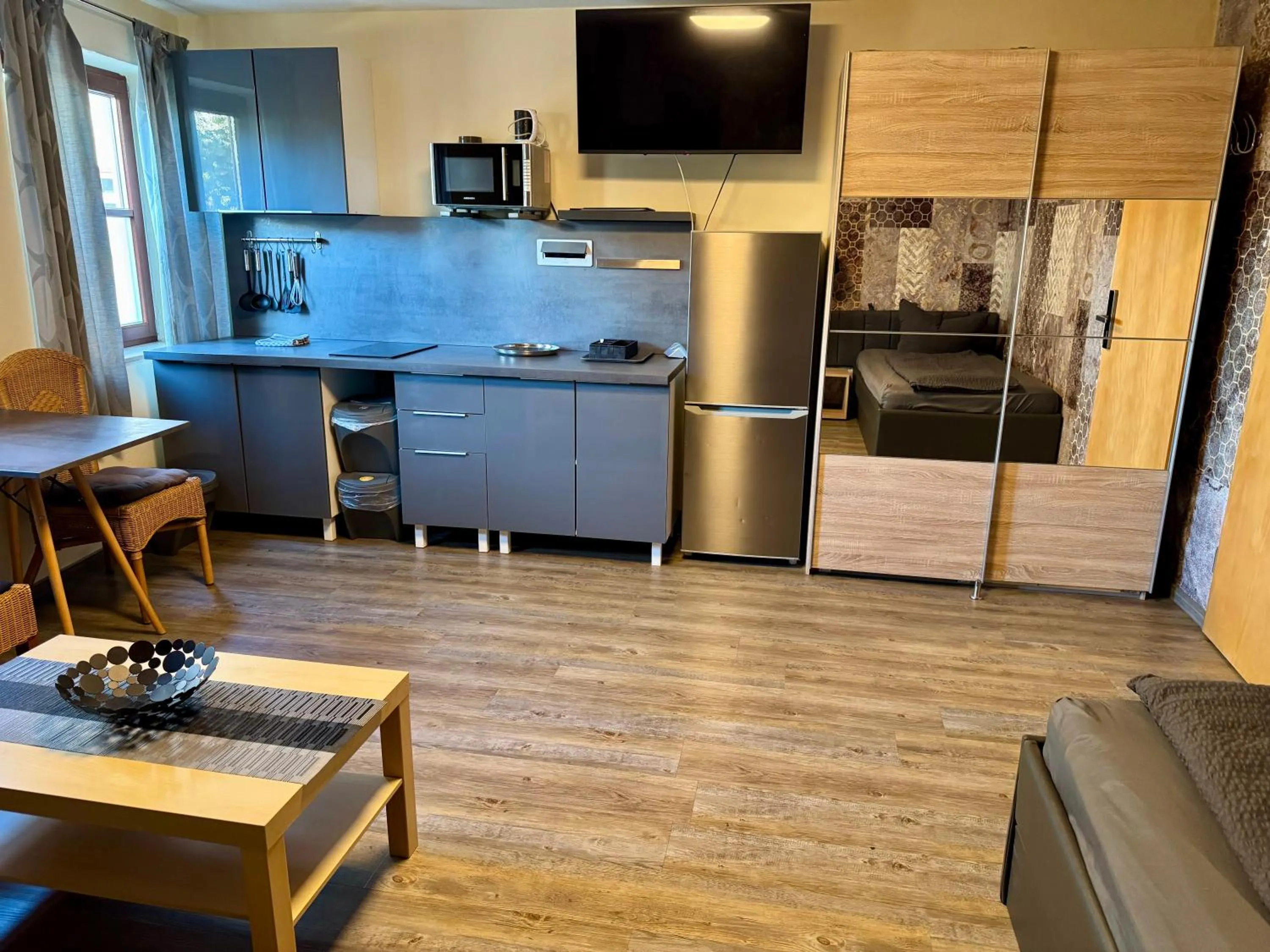 Kitchen or kitchenette in Hotel "Mythos Apartments" alle Zimmer mit Kochnische, Apartments mit Küche!