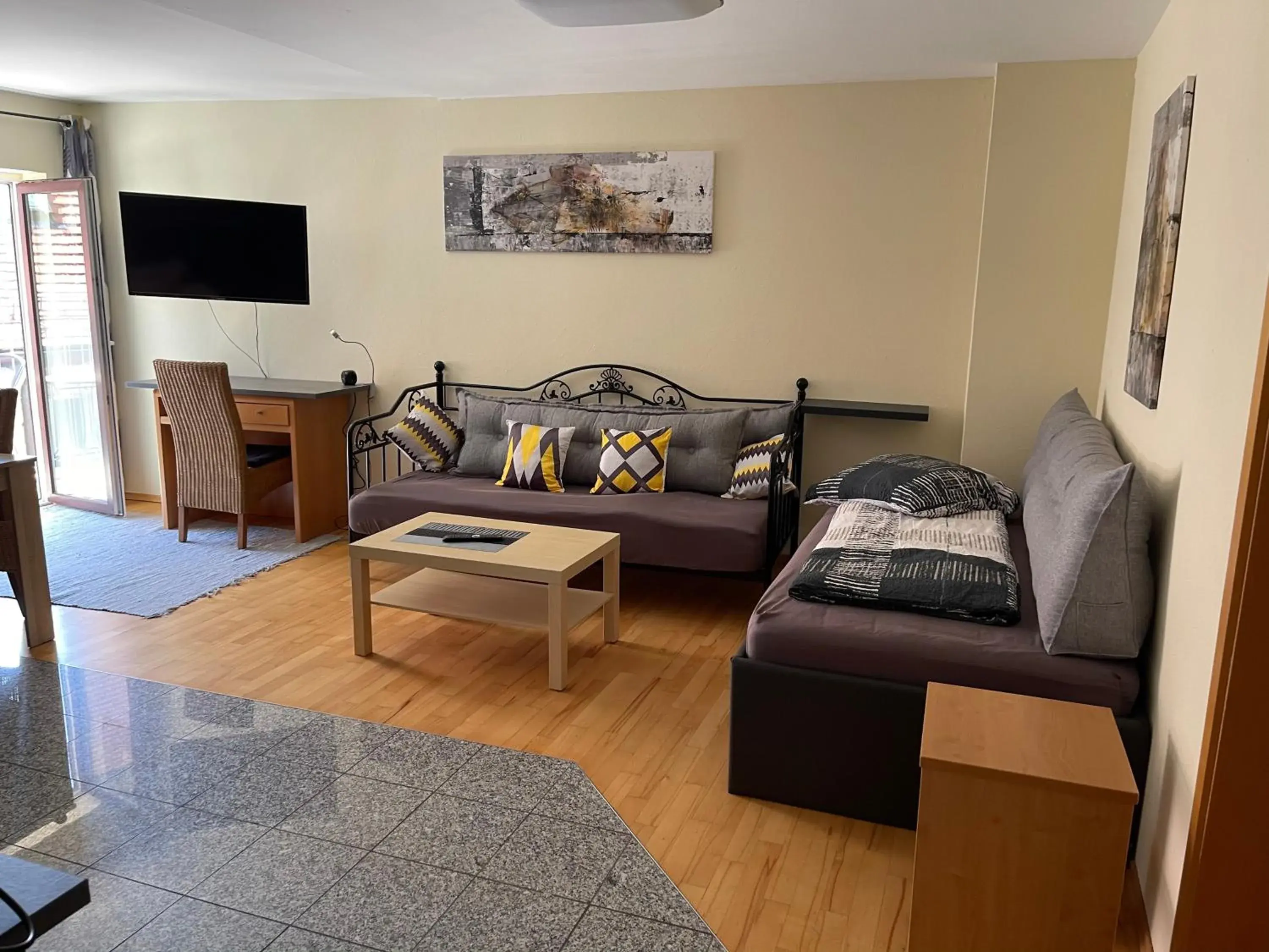 Superior Apartment - single occupancy in Hotel "Mythos Apartments" alle Zimmer mit Kochnische, Apartments mit Küche! Superior Apartment - single occupancy in Hotel "Mythos Apartments" alle Zimmer mit Kochnische, Apartments mit Küche!