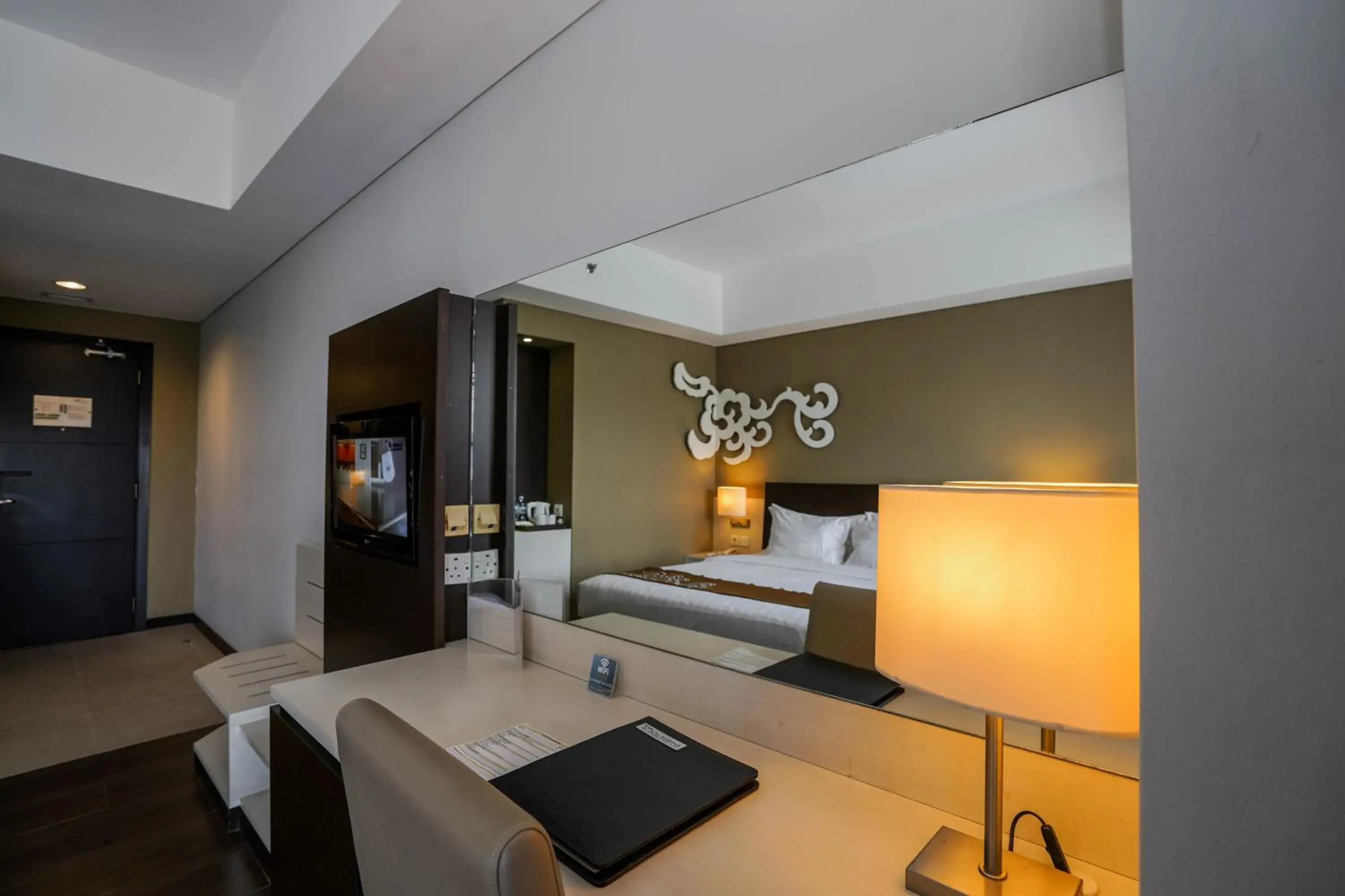 Bedroom, Bed in Soll Marina Hotel & Conference Center Bangka Bedroom, Bed in Soll Marina Hotel & Conference Center Bangka