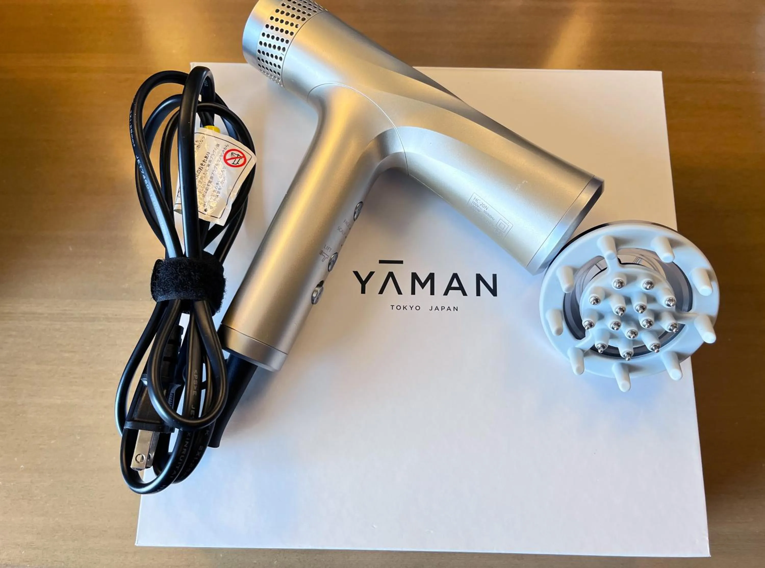 hair dryier in Hotel Monterey Akasaka