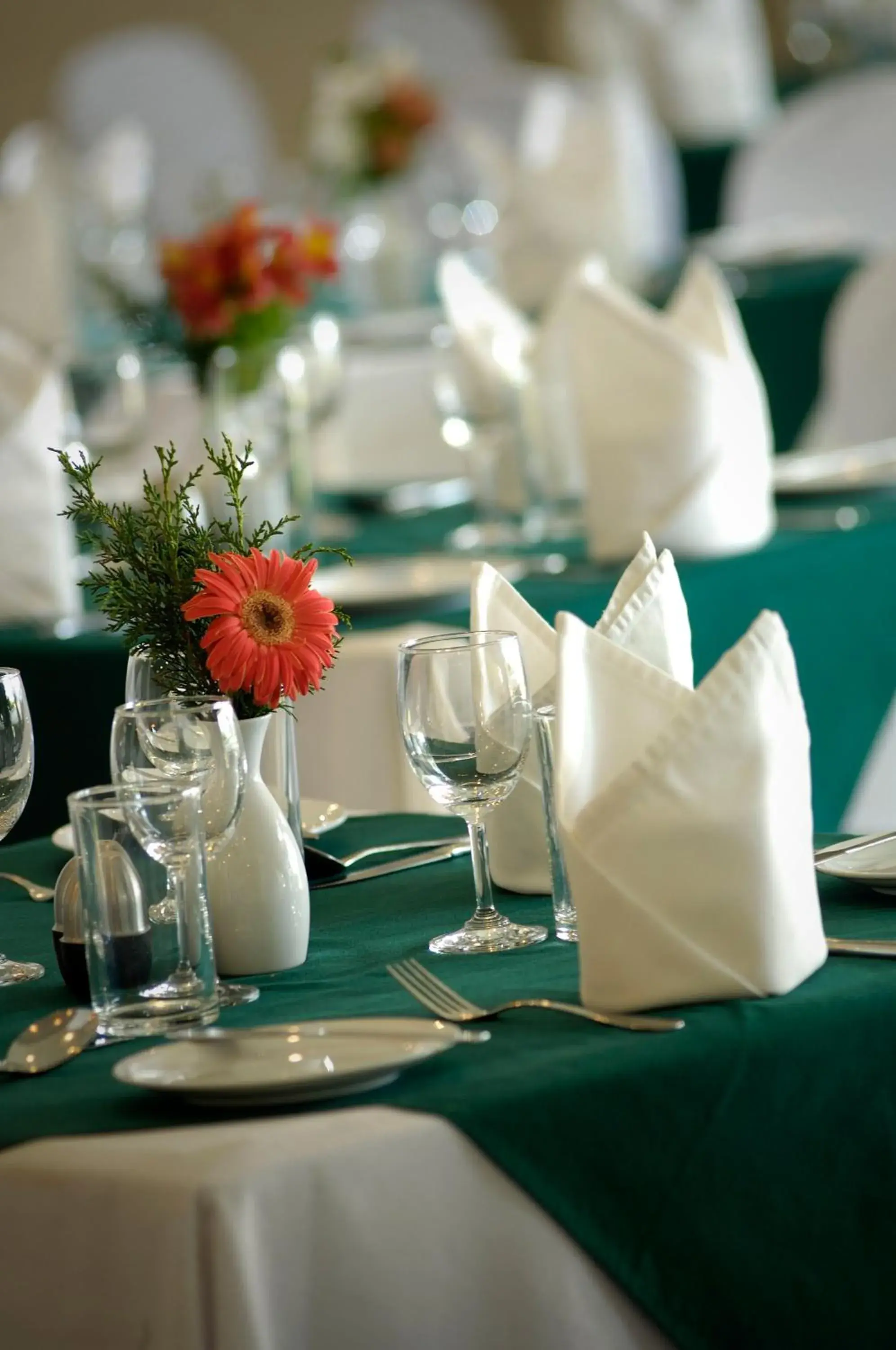 Restaurant/places to eat in Berjaya Hotel Colombo Restaurant/places to eat in Berjaya Hotel Colombo