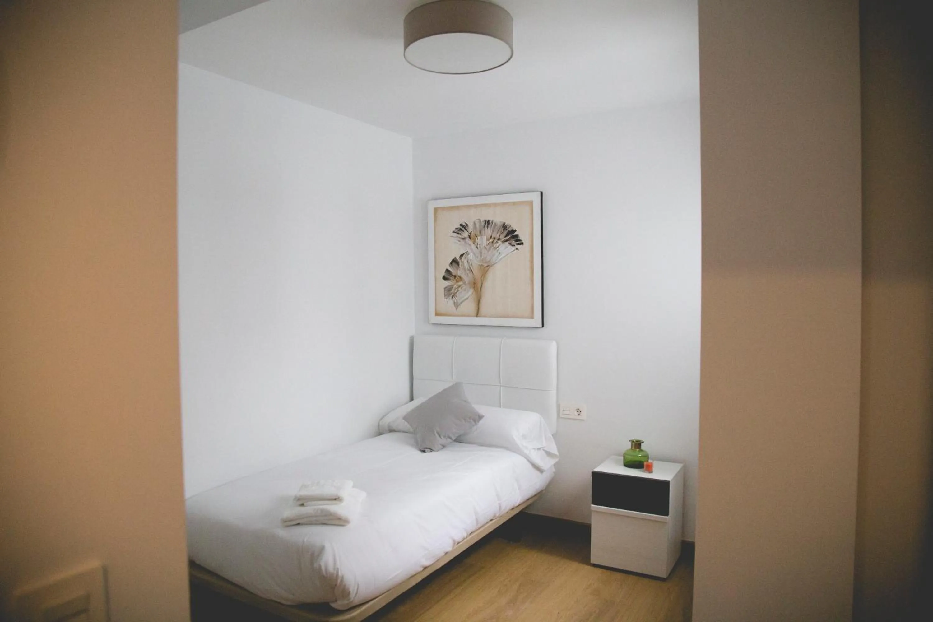 Bedroom, Bed in Be Free Granada