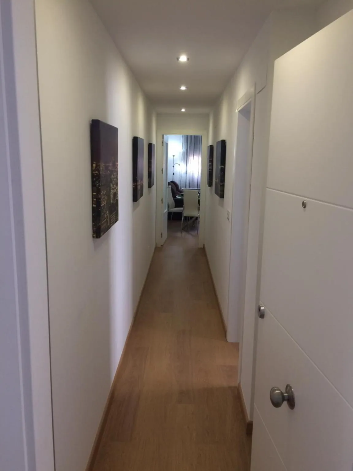 Photo of the whole room in Be Free Granada