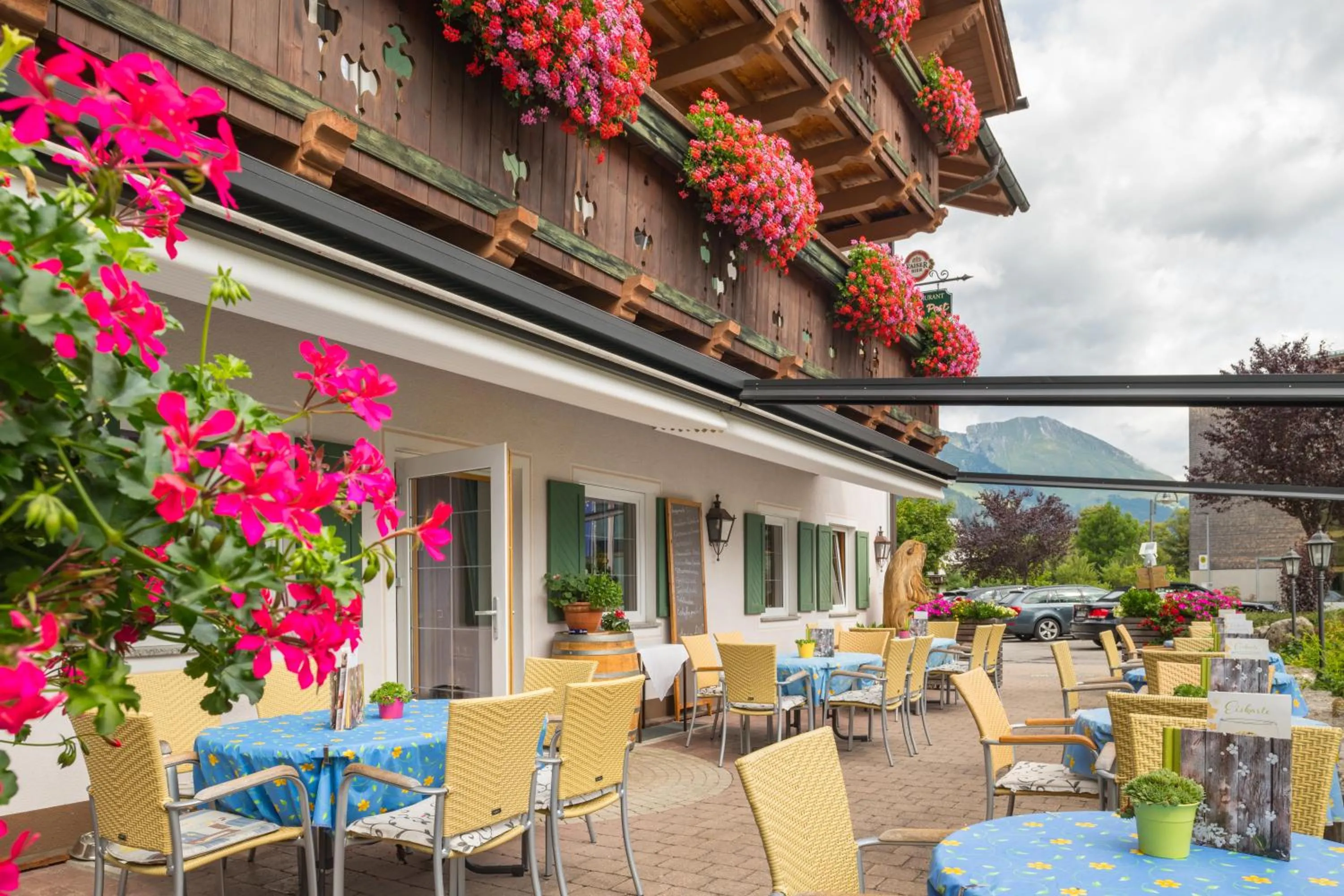 Property building in Hotel Post