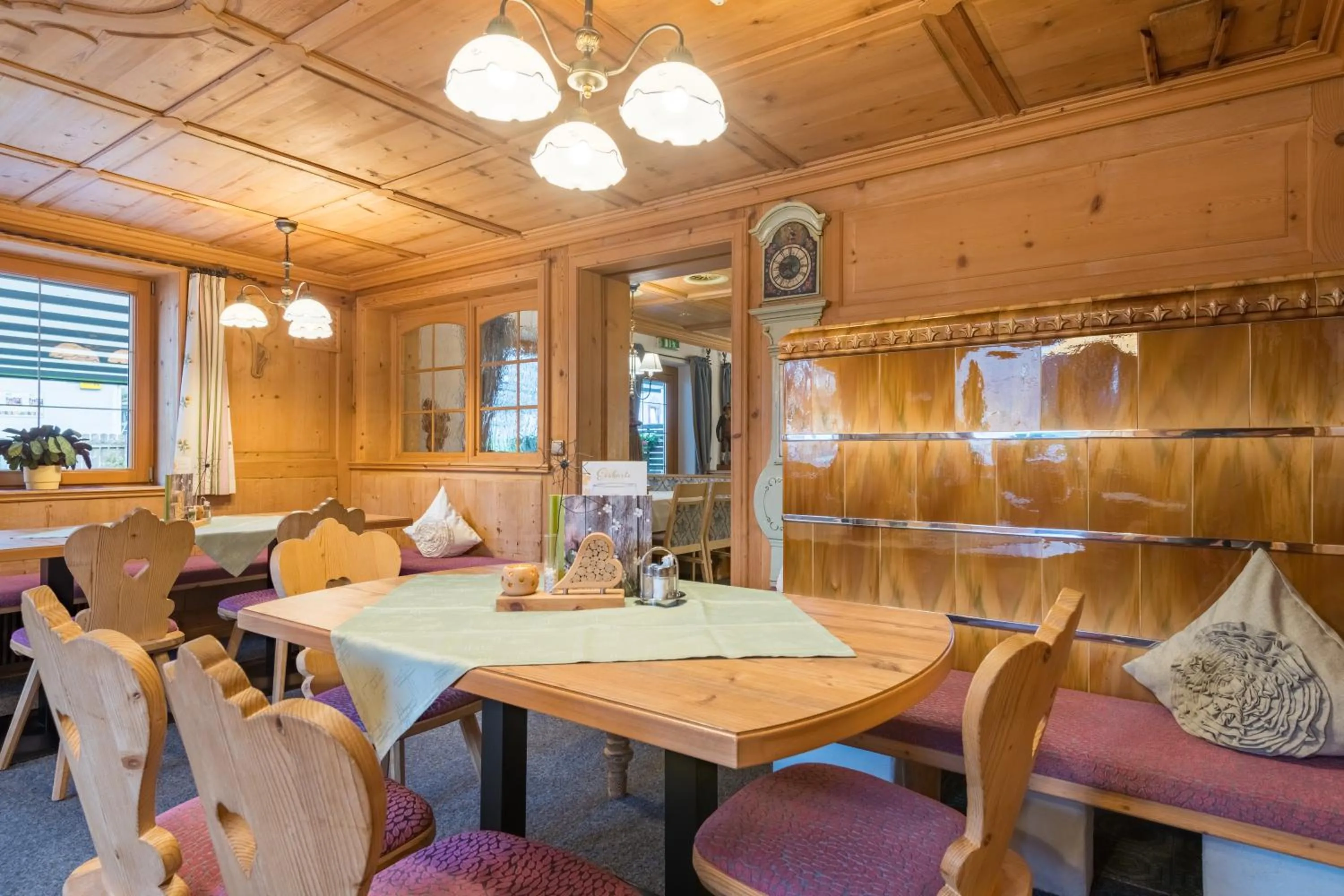 Seating area in Hotel Post