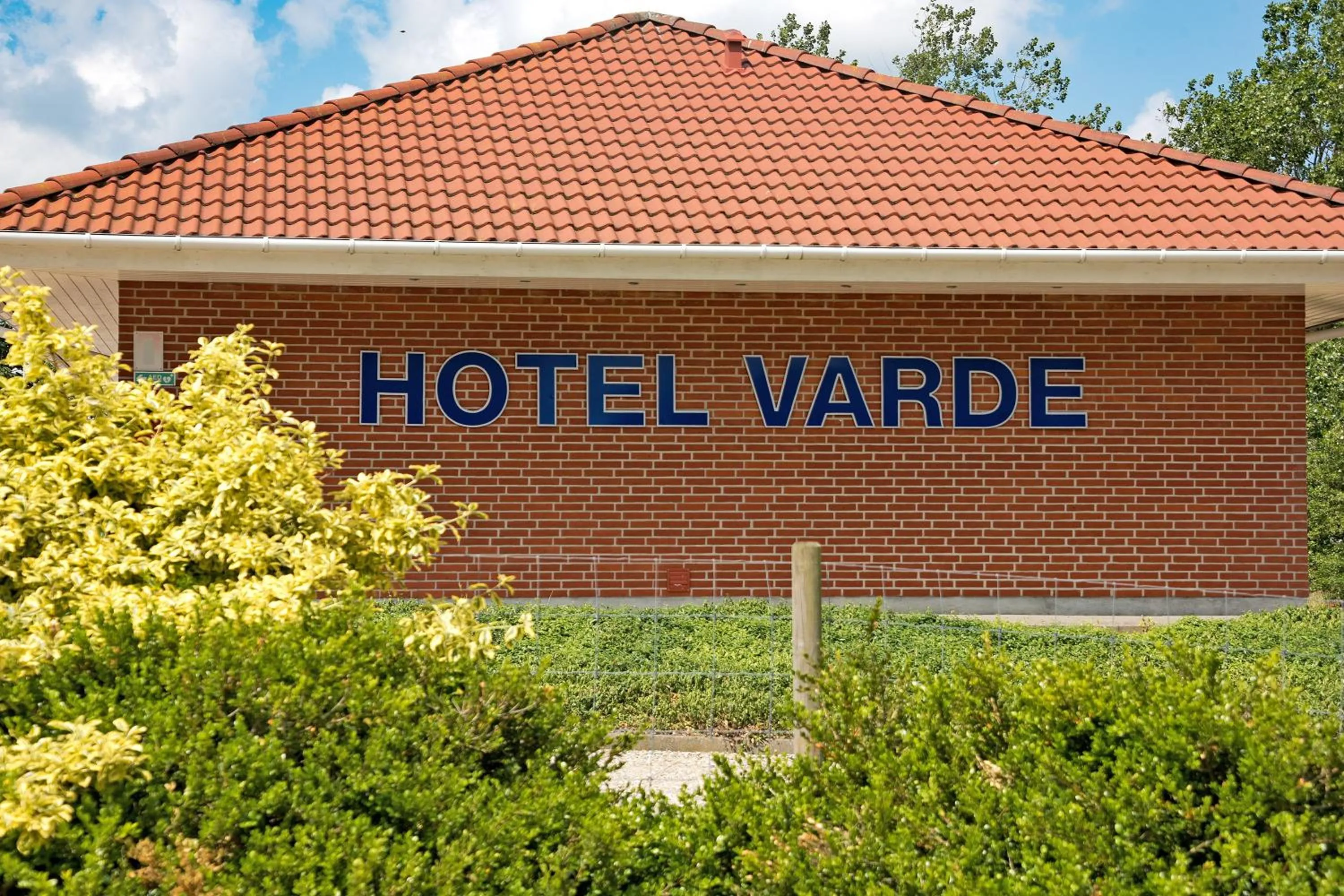 Property building in Hotel Varde