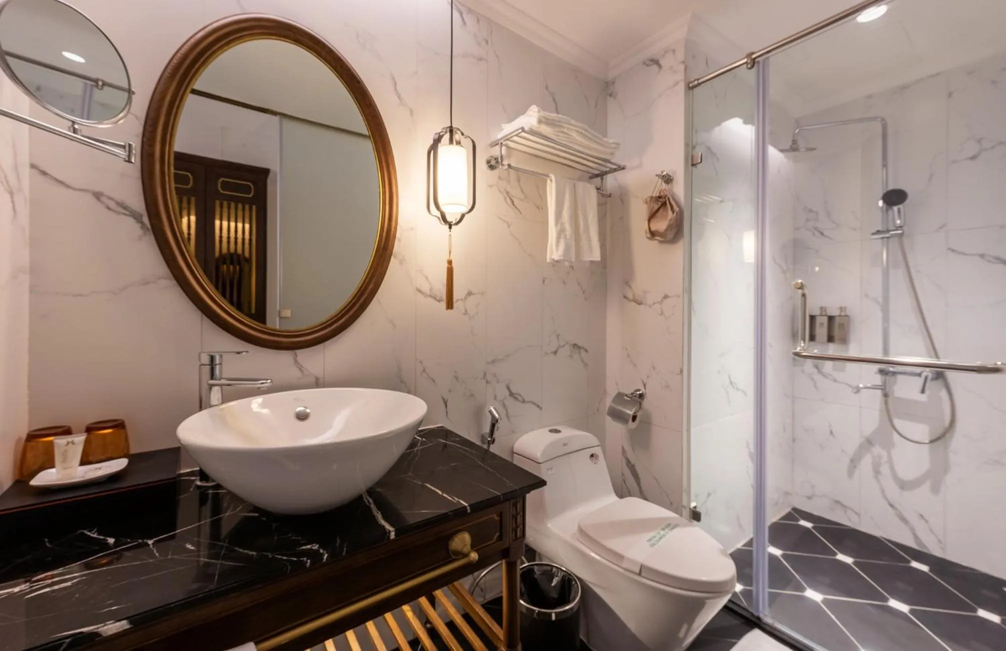 Shower in Hanoi Tirant Hotel