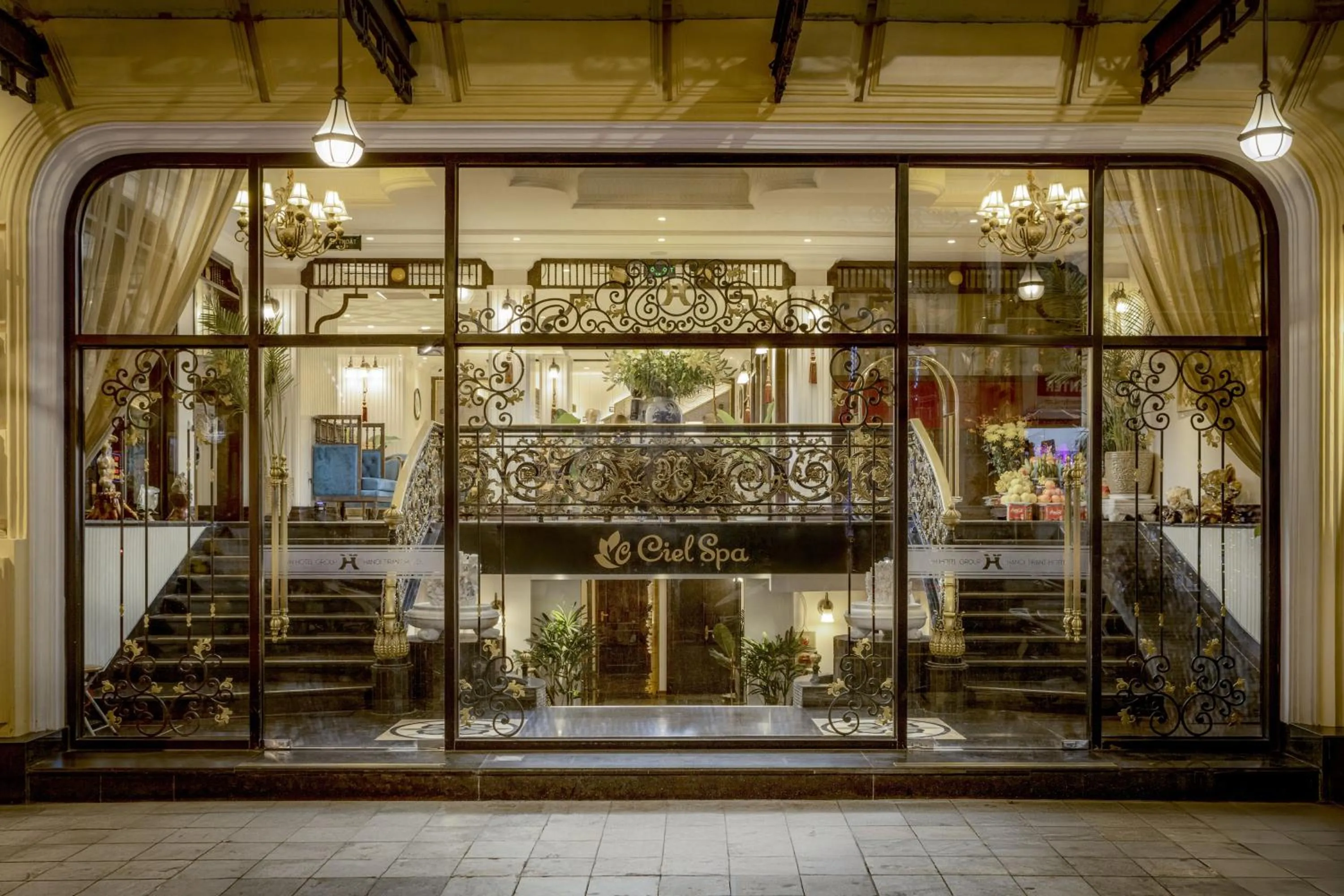 Facade/entrance in Hanoi Tirant Hotel