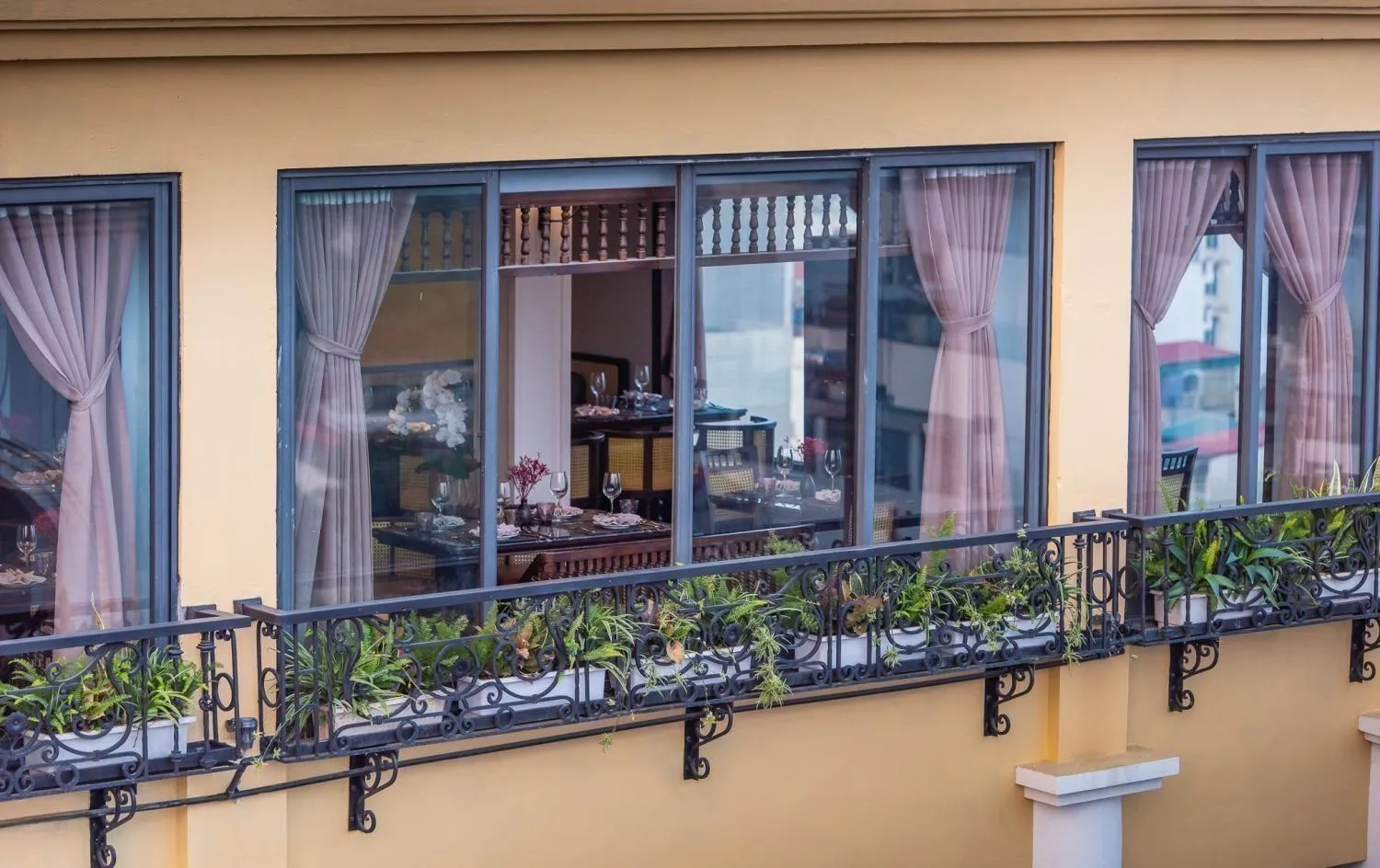 Restaurant/places to eat in Hanoi Tirant Hotel