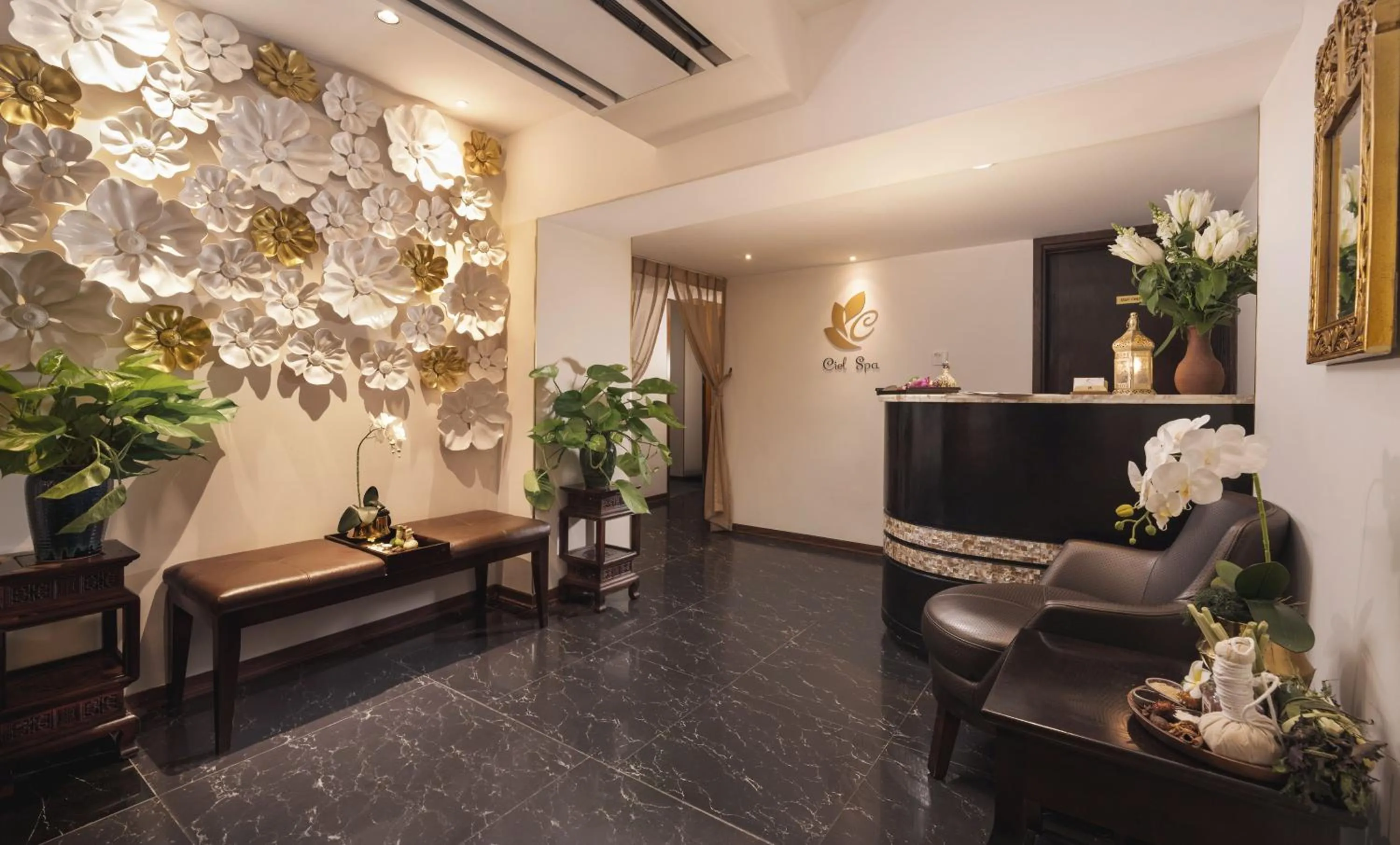 Spa and wellness centre/facilities in Hanoi Tirant Hotel