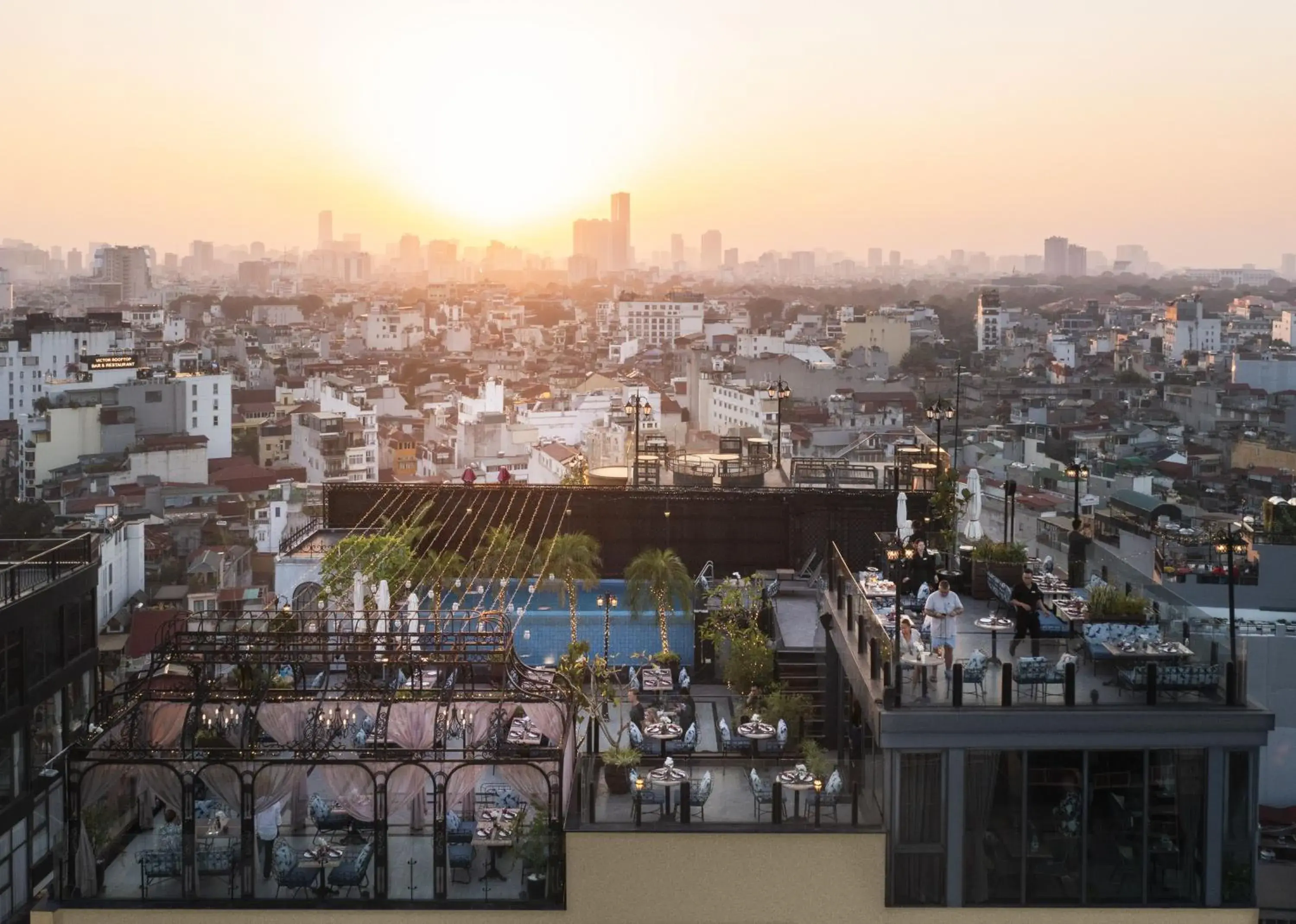 Restaurant/places to eat in Hanoi Tirant Hotel Restaurant/places to eat in Hanoi Tirant Hotel