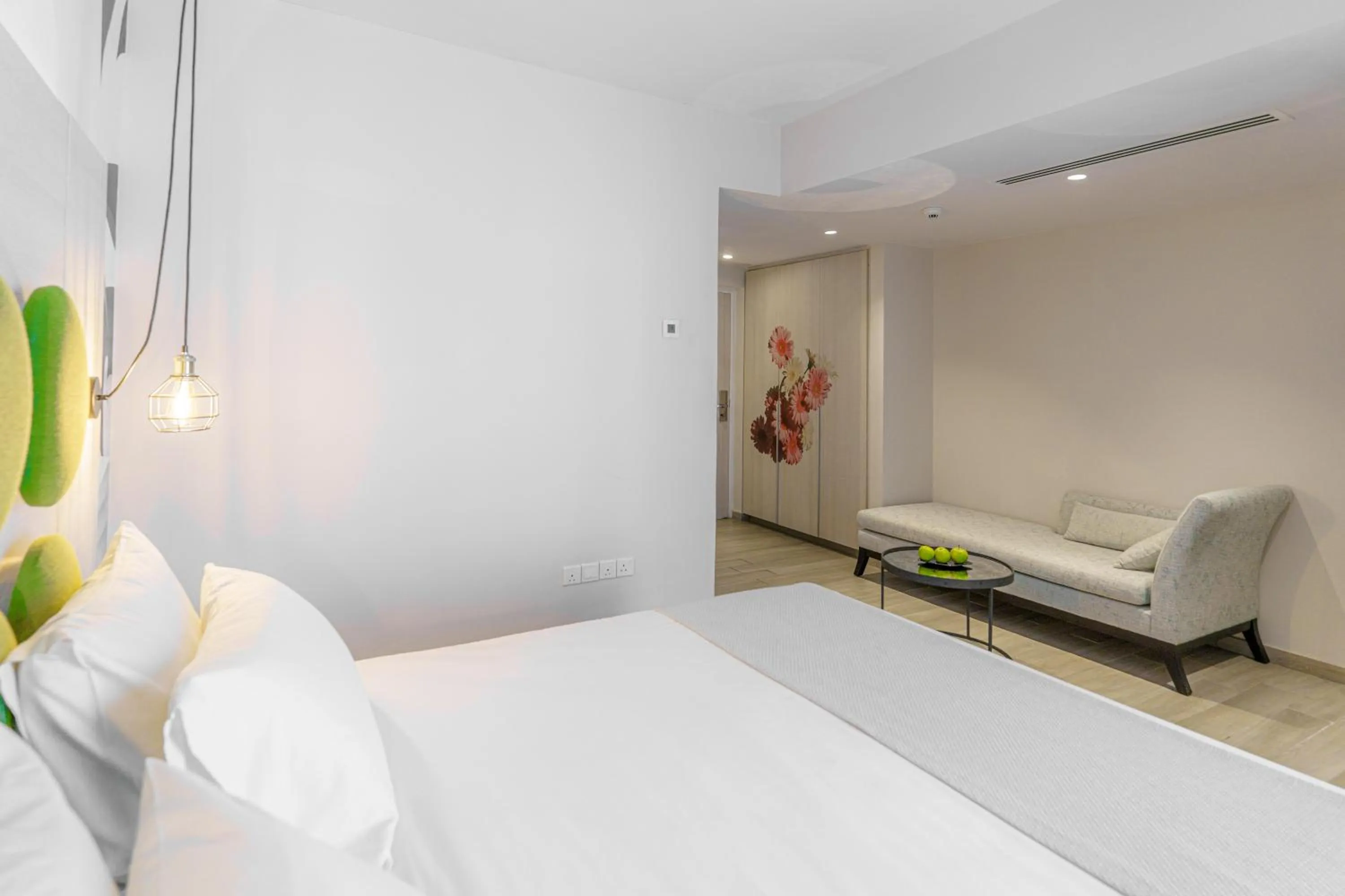 Bedroom, Bed in Vangelis Hotel & Suites