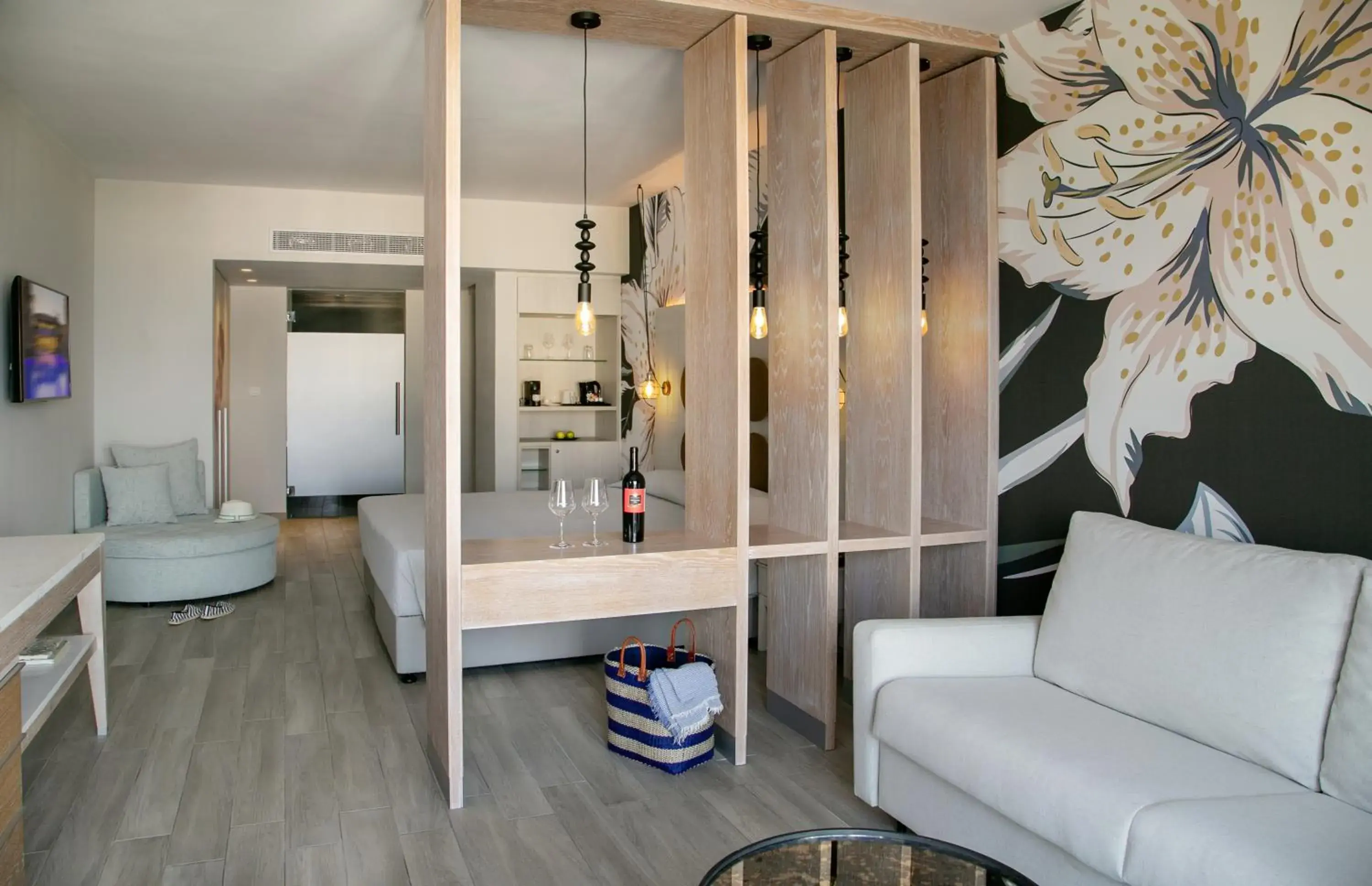 Bed in Vangelis Hotel & Suites Bed in Vangelis Hotel & Suites