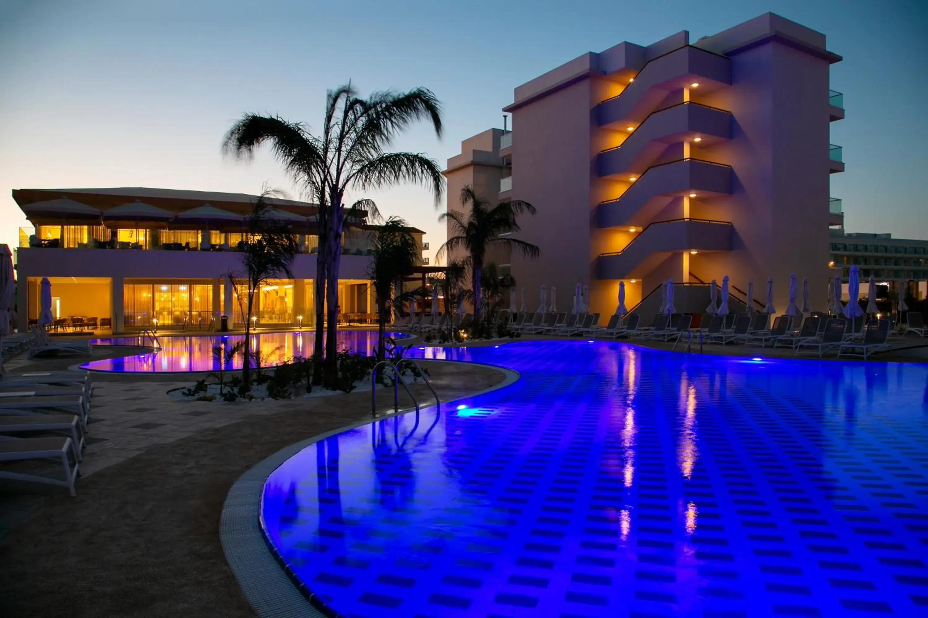 Restaurant/places to eat in Vangelis Hotel & Suites Restaurant/places to eat in Vangelis Hotel & Suites