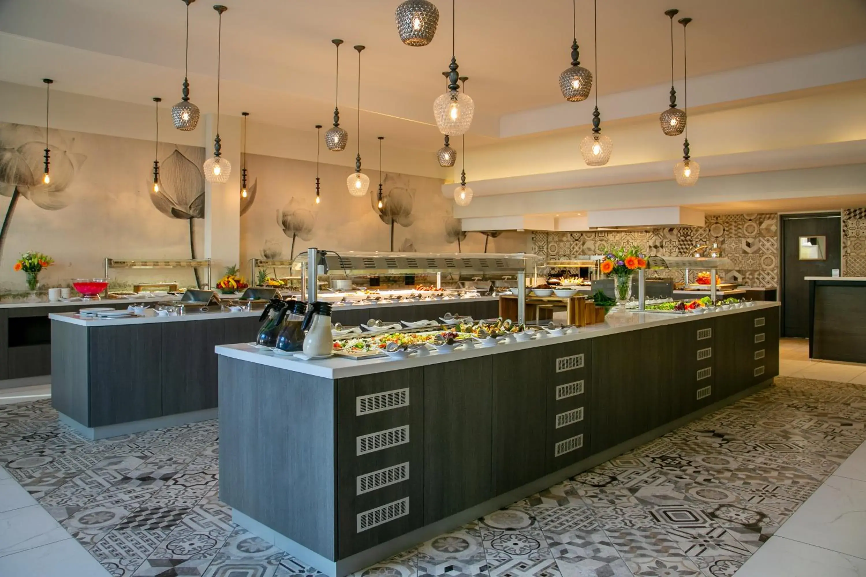 Restaurant/places to eat in Vangelis Hotel & Suites Restaurant/places to eat in Vangelis Hotel & Suites