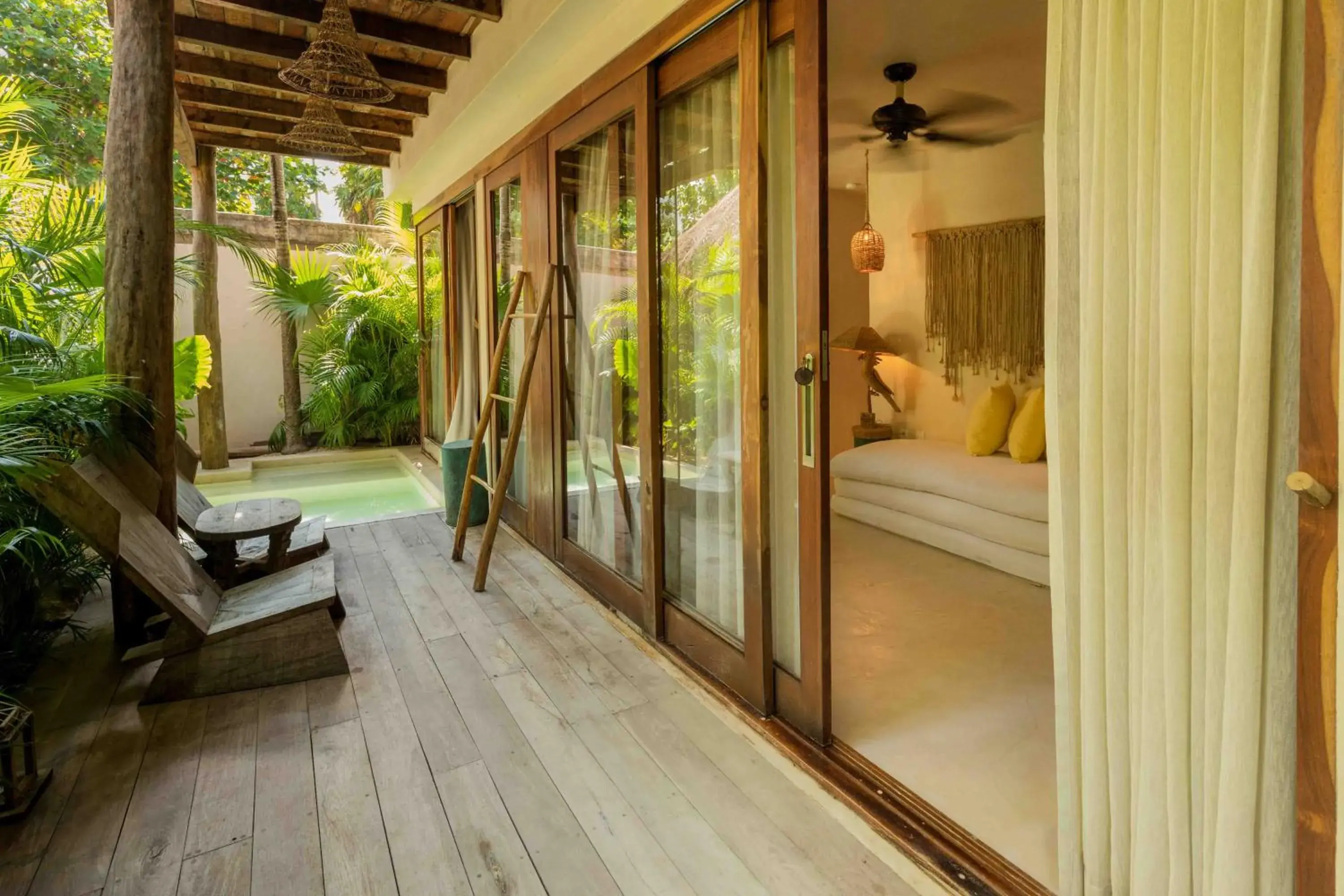 Garden Suite - Lower in La Valise Tulum, member of Small Luxury Hotels Garden Suite - Lower in La Valise Tulum, member of Small Luxury Hotels