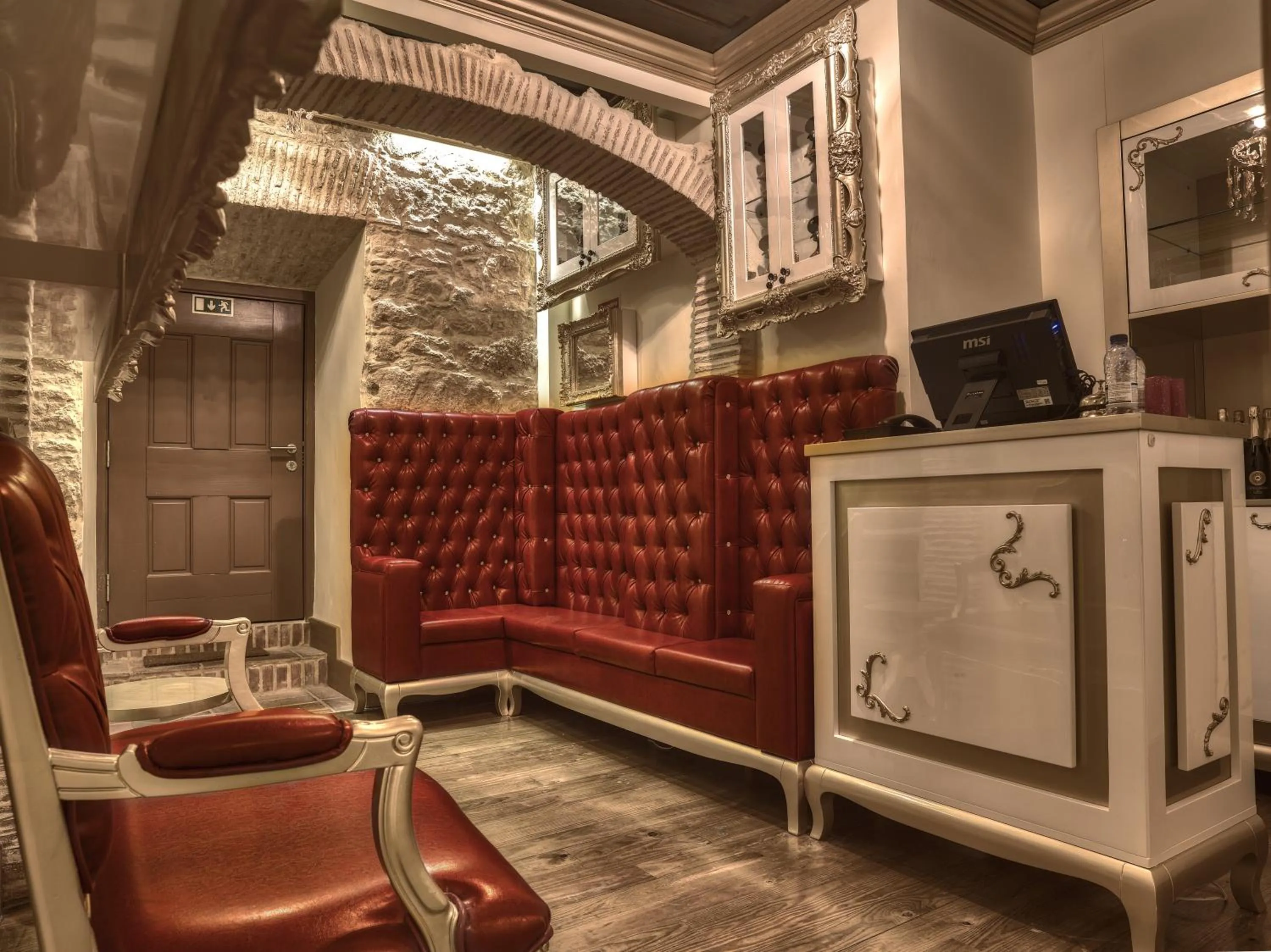 Lobby or reception in Solar Antigo Luxury Coimbra