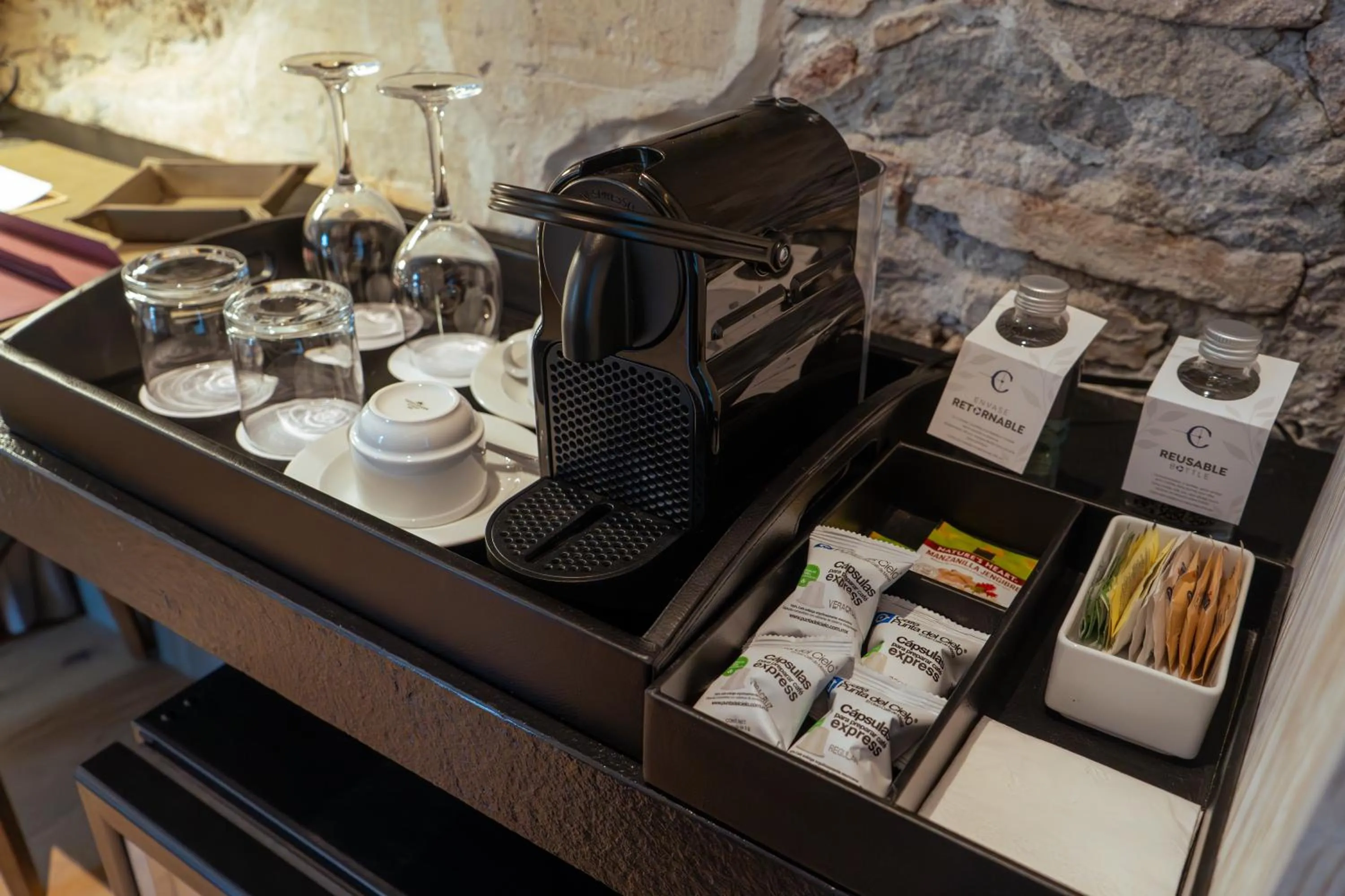 Coffee/tea facilities in Cartesiano Boutique & Wellness Hotel