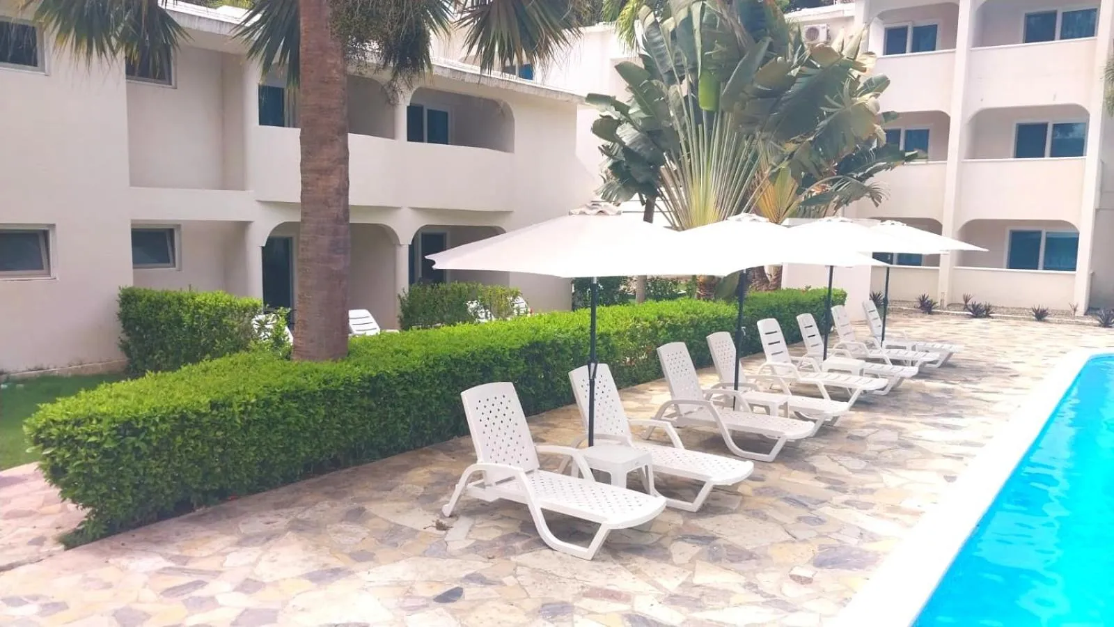 Swimming pool in Tropical Casa Laguna