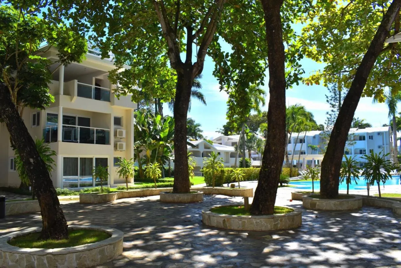 Garden in Tropical Casa Laguna