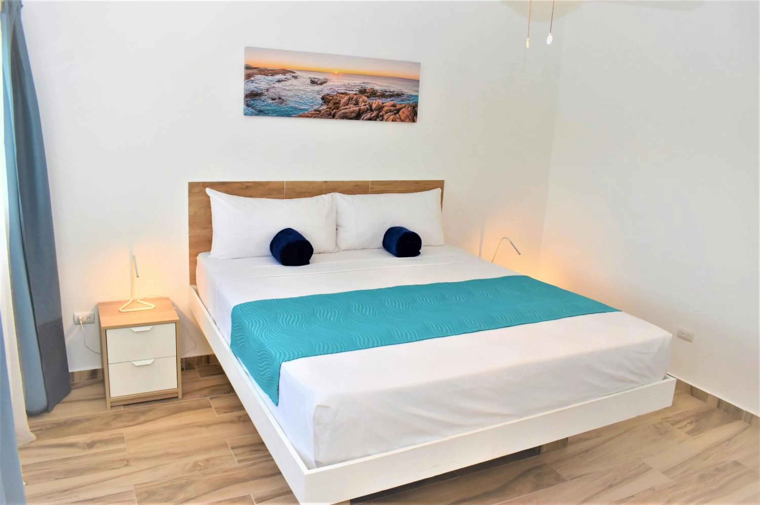 Bed in Tropical Casa Laguna