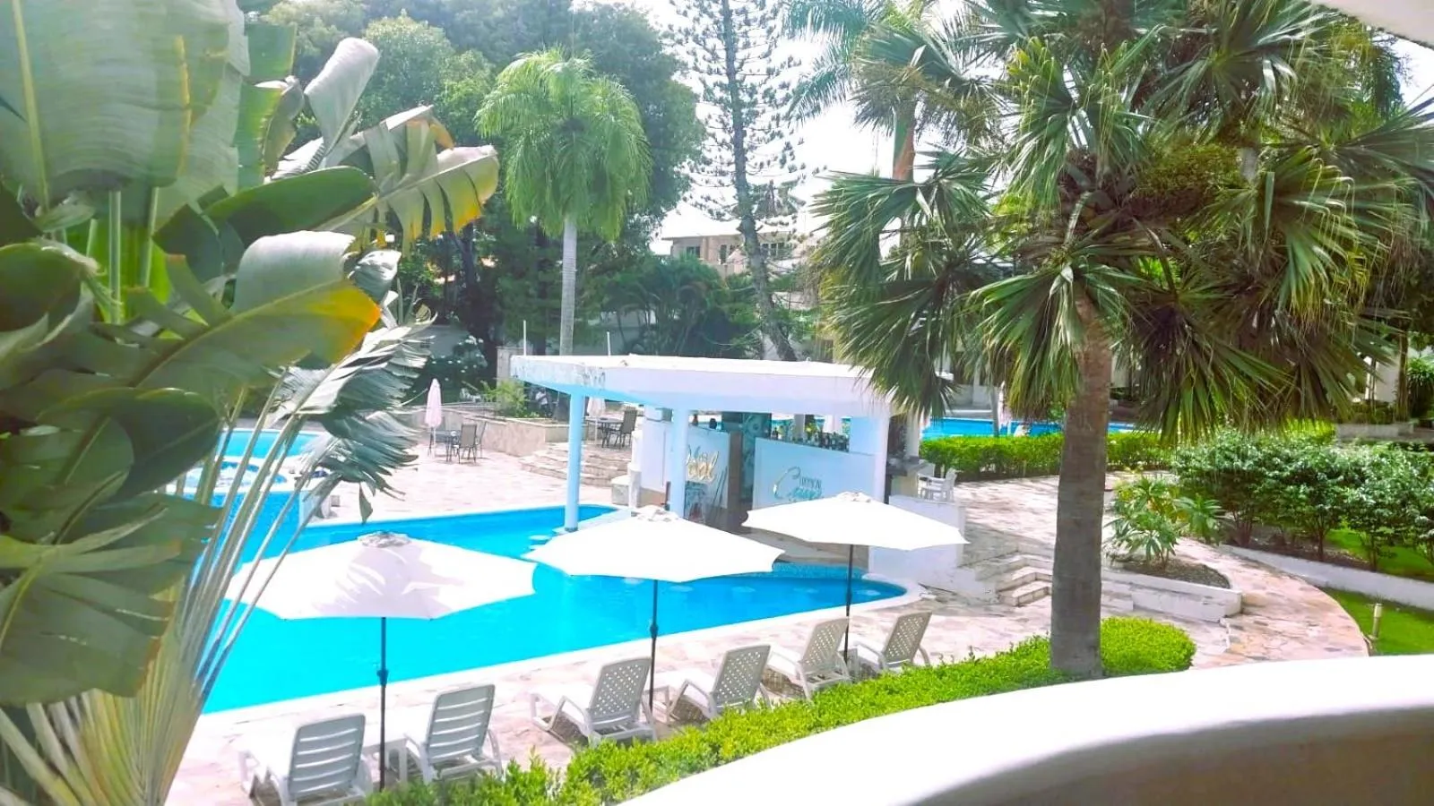 Lounge or bar in Tropical Casa Laguna