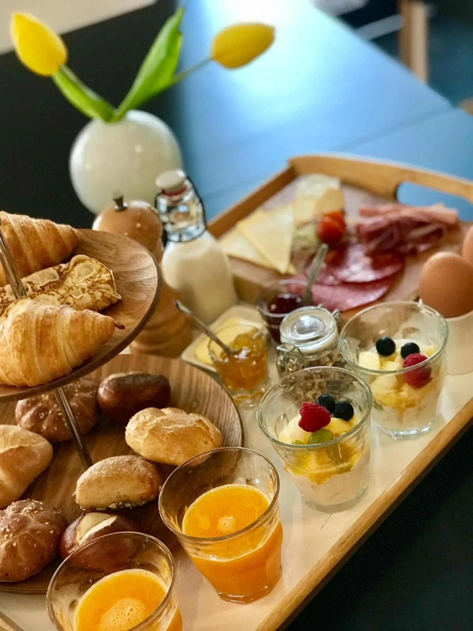 B&B Yellow Submarine