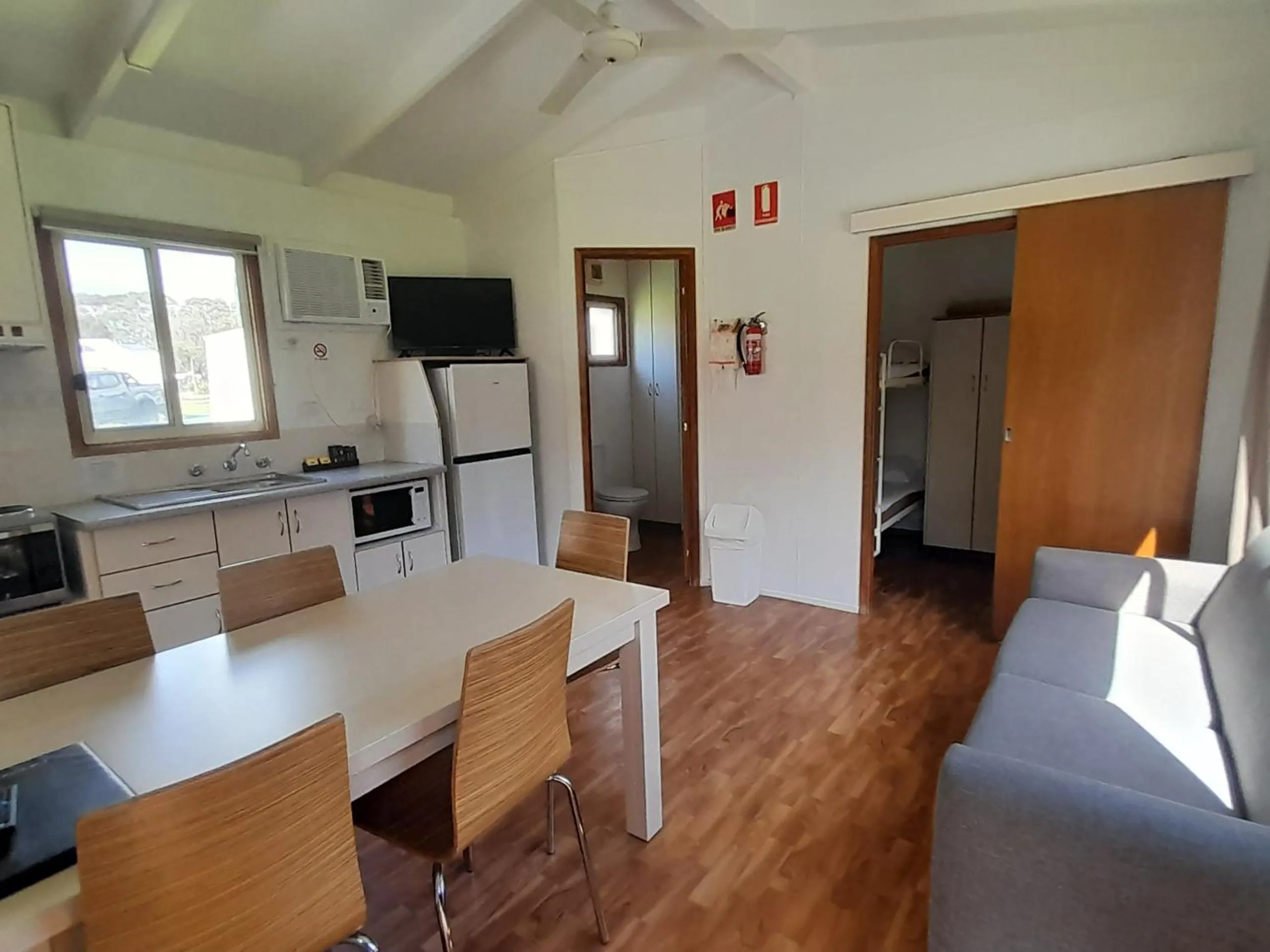 Kitchen or kitchenette in Victor Harbor Holiday Park