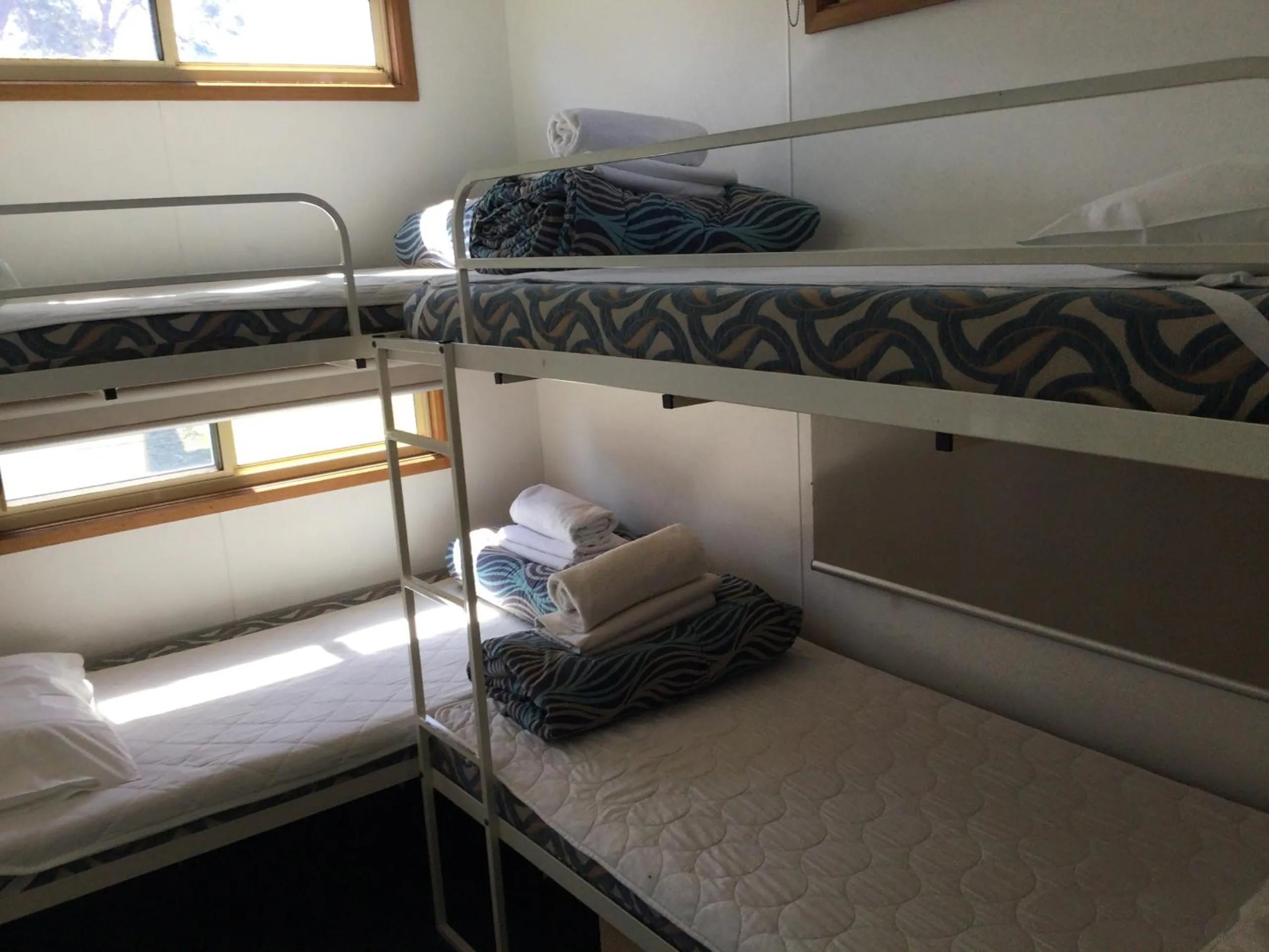 bunk bed, Bed in Victor Harbor Holiday Park