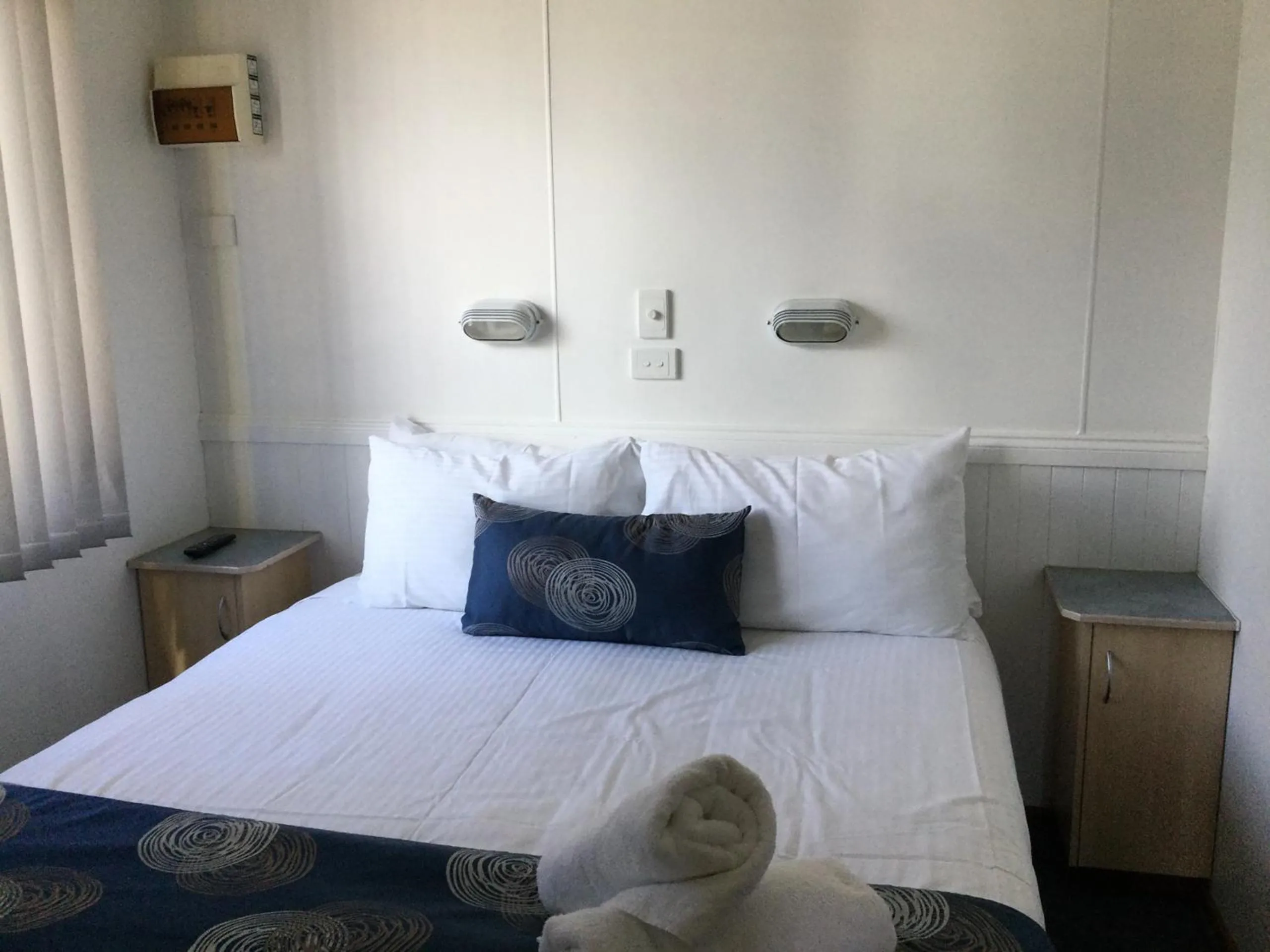 Bedroom, Bed in Victor Harbor Holiday Park