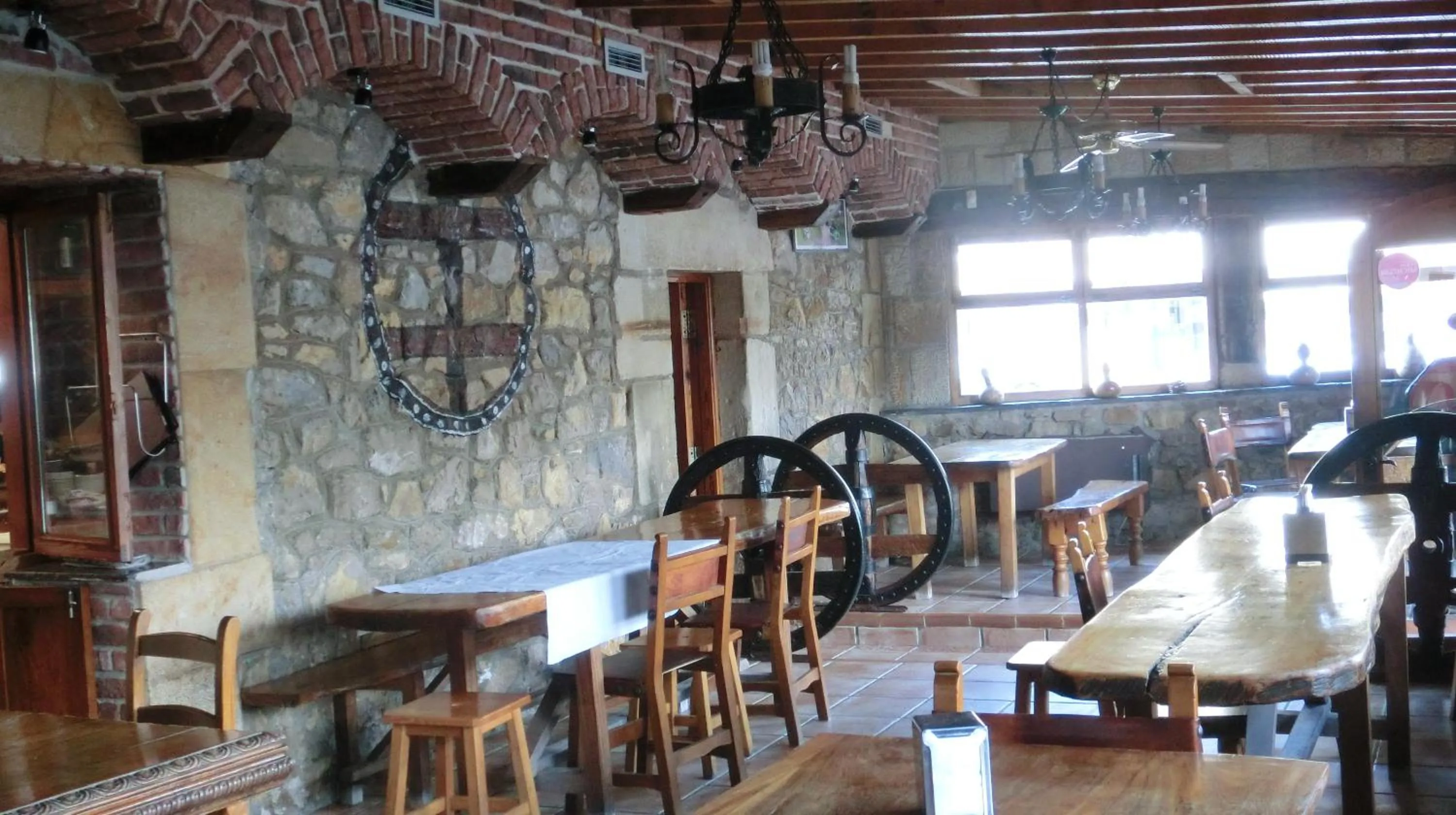 Lounge or bar in Hotel Las Ruedas