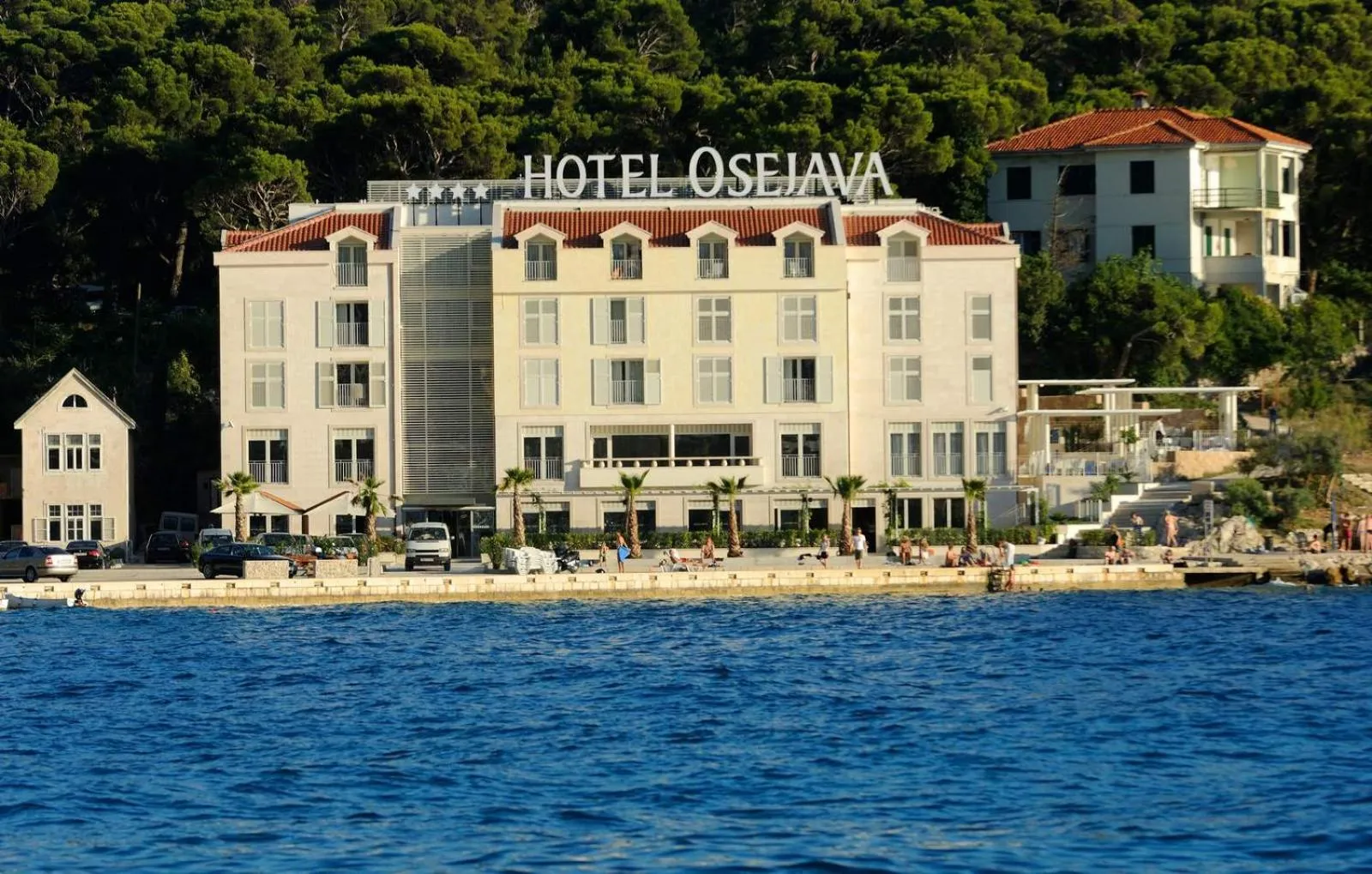 Property building in Hotel Osejava