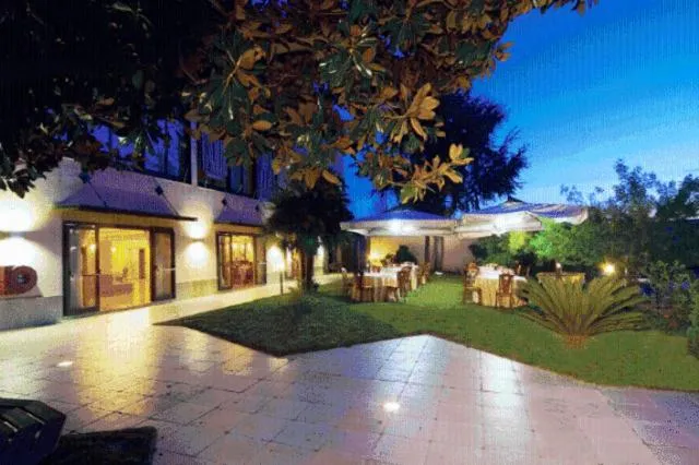 Garden in Pisani Hotel